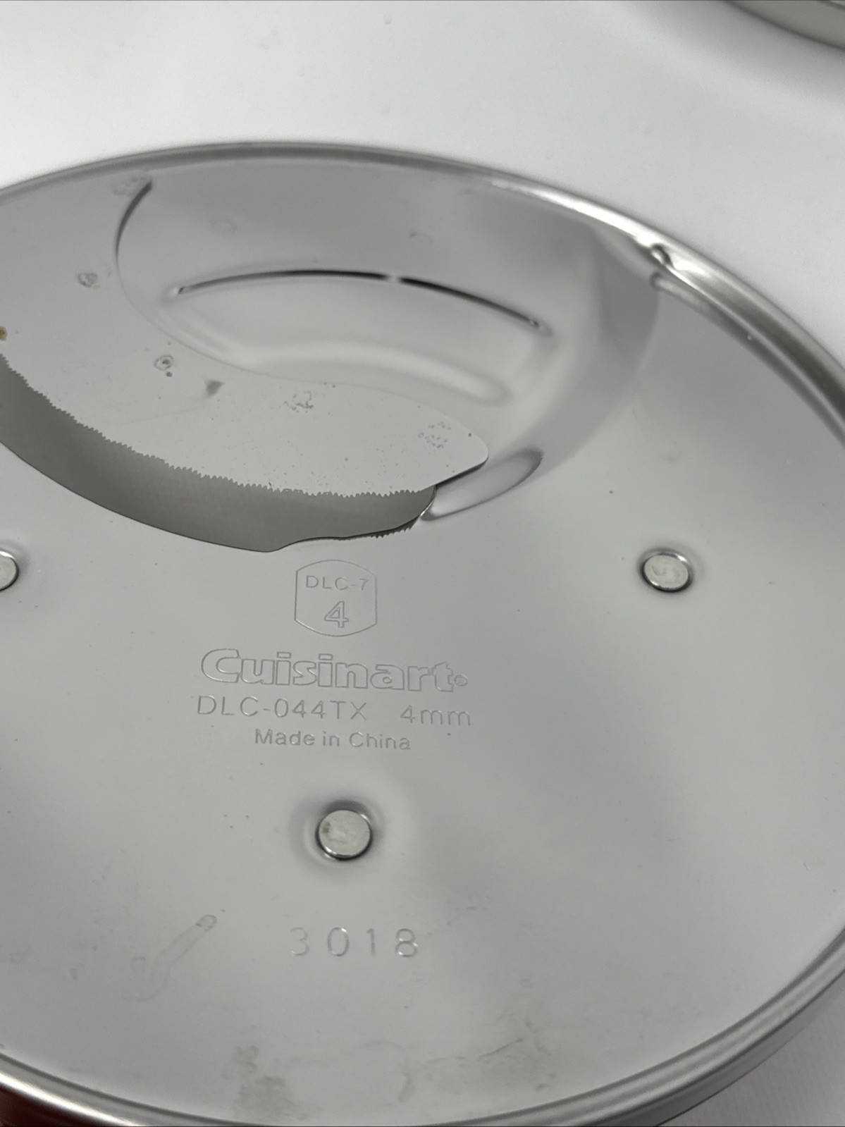 Cuisinart Food Processor 1 Blade 3 Discs and 1 stem with Holder