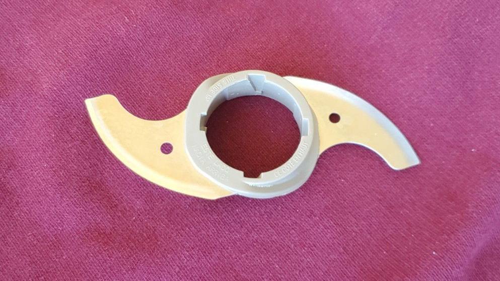 Oster 14 Cup Food Processor FPSTFP5273-DFL Multi-Purpose Blade Replacement Part
