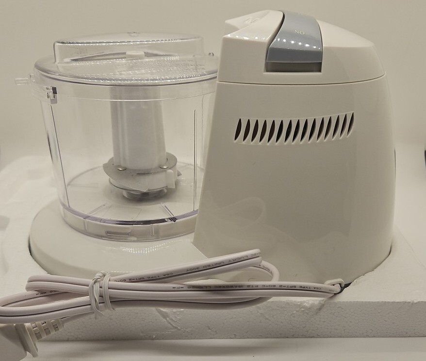 COOK’S ESSENTIALS MINI FOOD PROCESSOR WHITE CE100