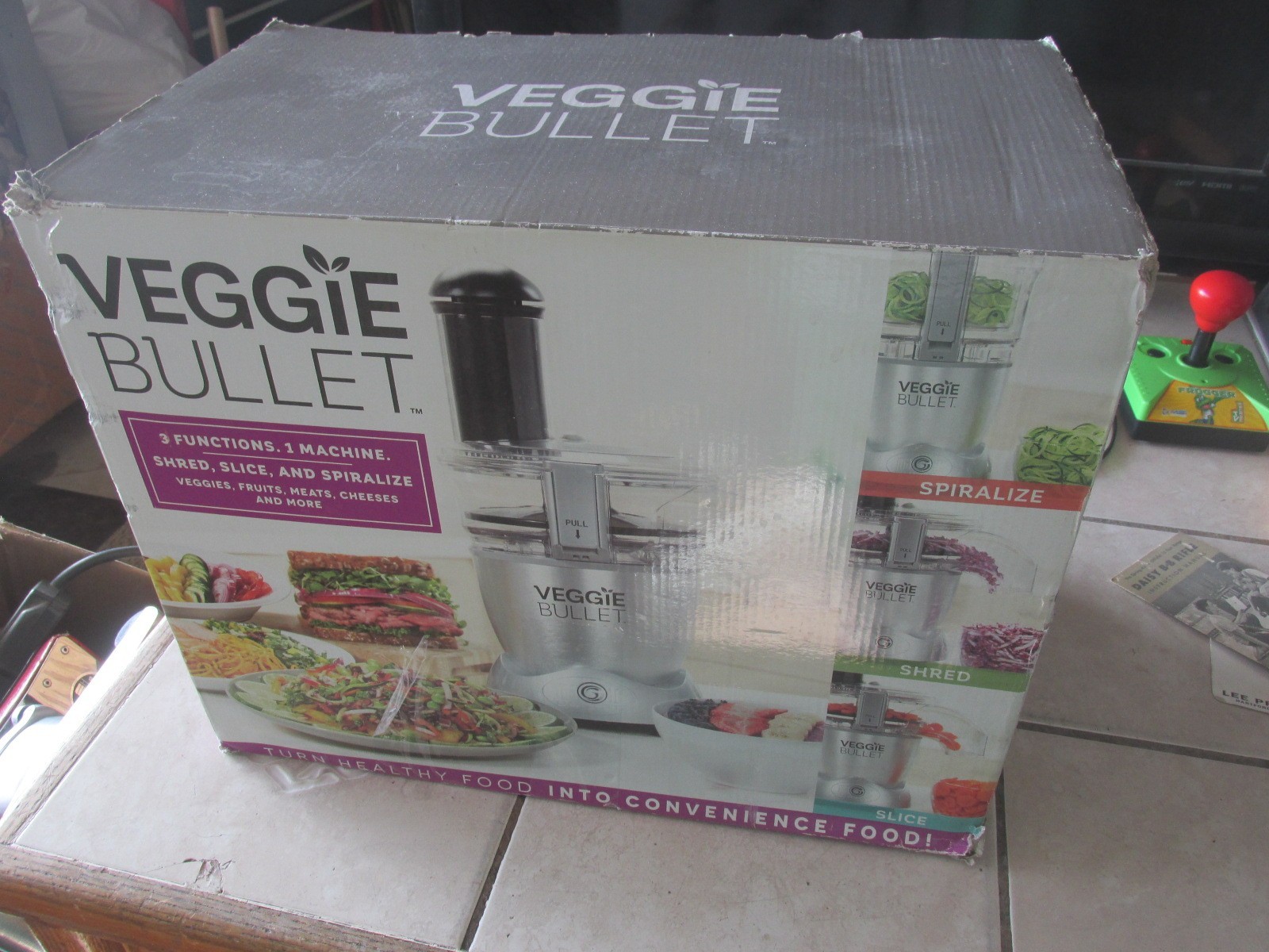 Veggie Bullet 3-in-1 Food Processor Slice Shred Spiralize w/ Box NEW