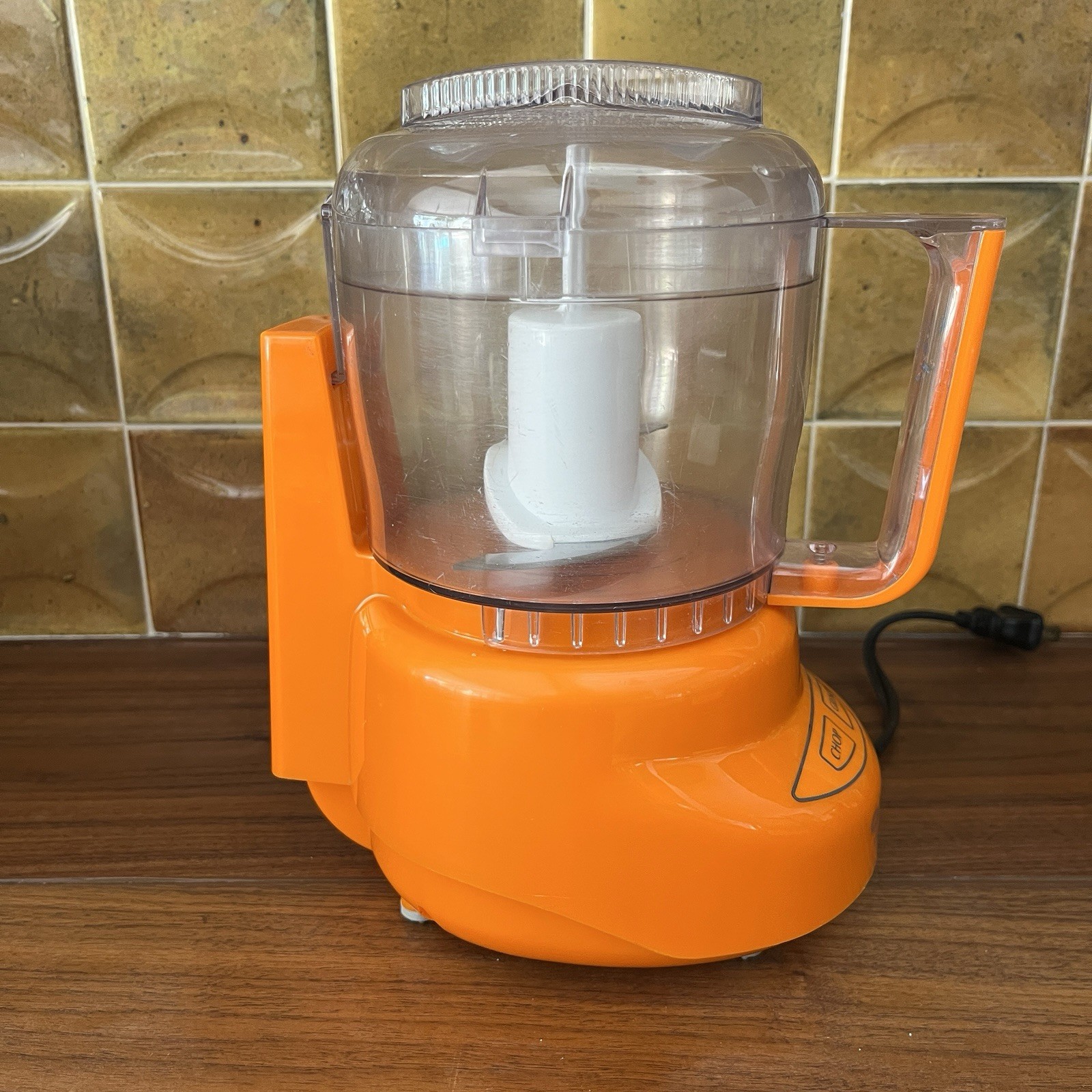 Cuisinart Mini-Prep Plus Food Processor 3 Cups 24oz DLC-2A Orange