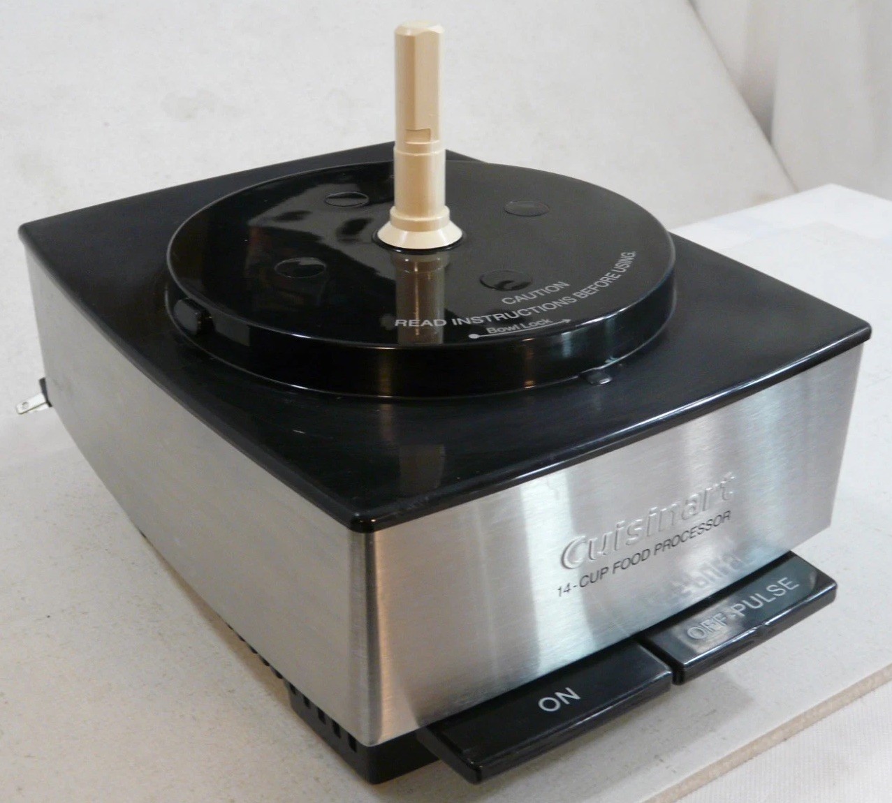 Cuisinart Custom 14 Cup Food Processor DFP-14BCN Black Stainless Motor Base Only