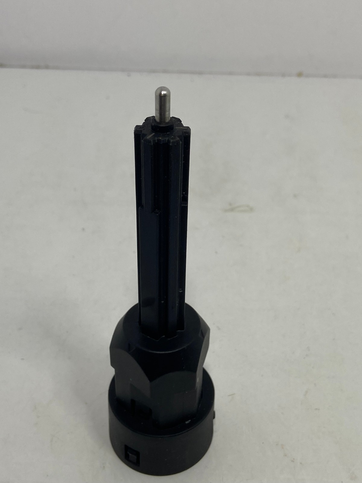 🍉 NUTRIBULLET FOOD PROCESSOR PLASTIC STEM BLADE ADAPTER PART EUC