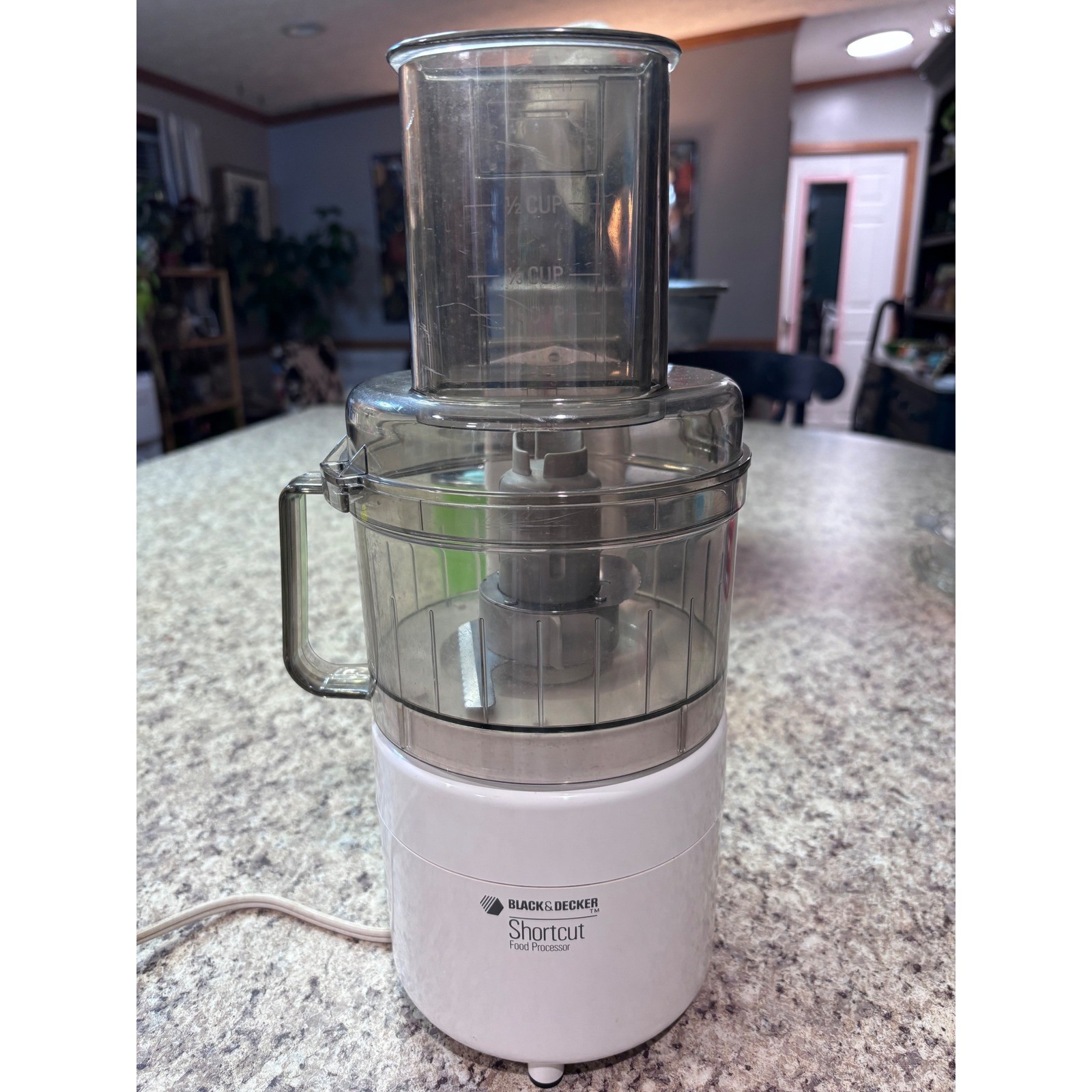 Black & Decker Shortcut Food Processor White 4 cup Pulse Function CFP10