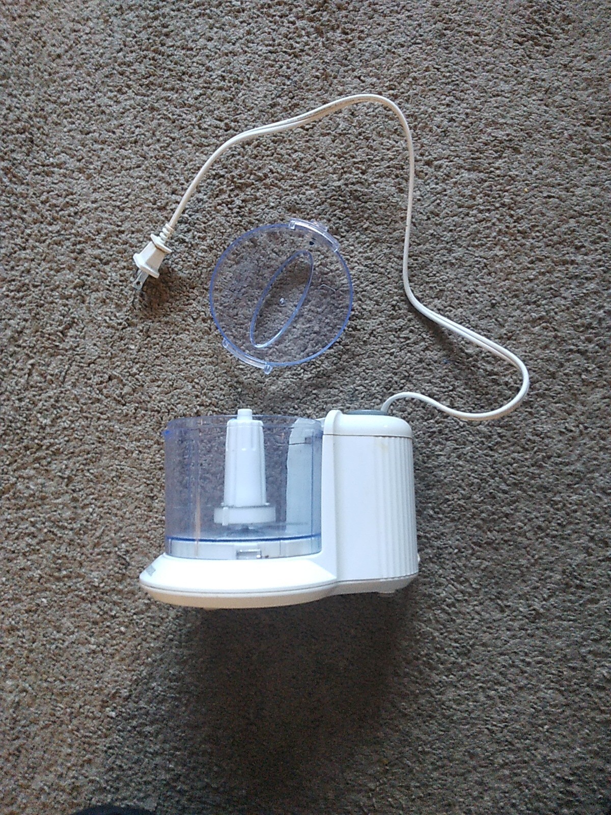 Black & Decker Home 1 1/2 Cup One Touch Electric Chopper White Model HC306