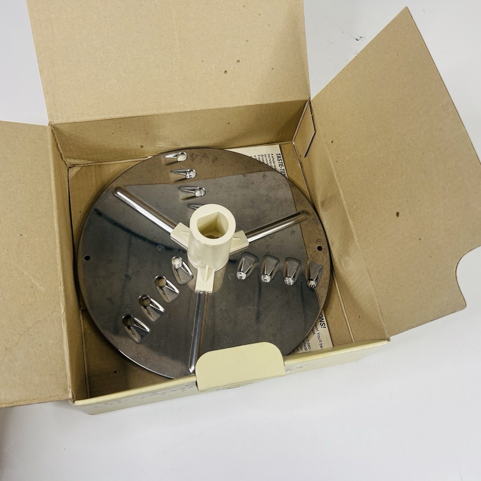 Sunbeam Vista Coarse Shredder Blade 94930 Food Processor Vintage 1983 In Box