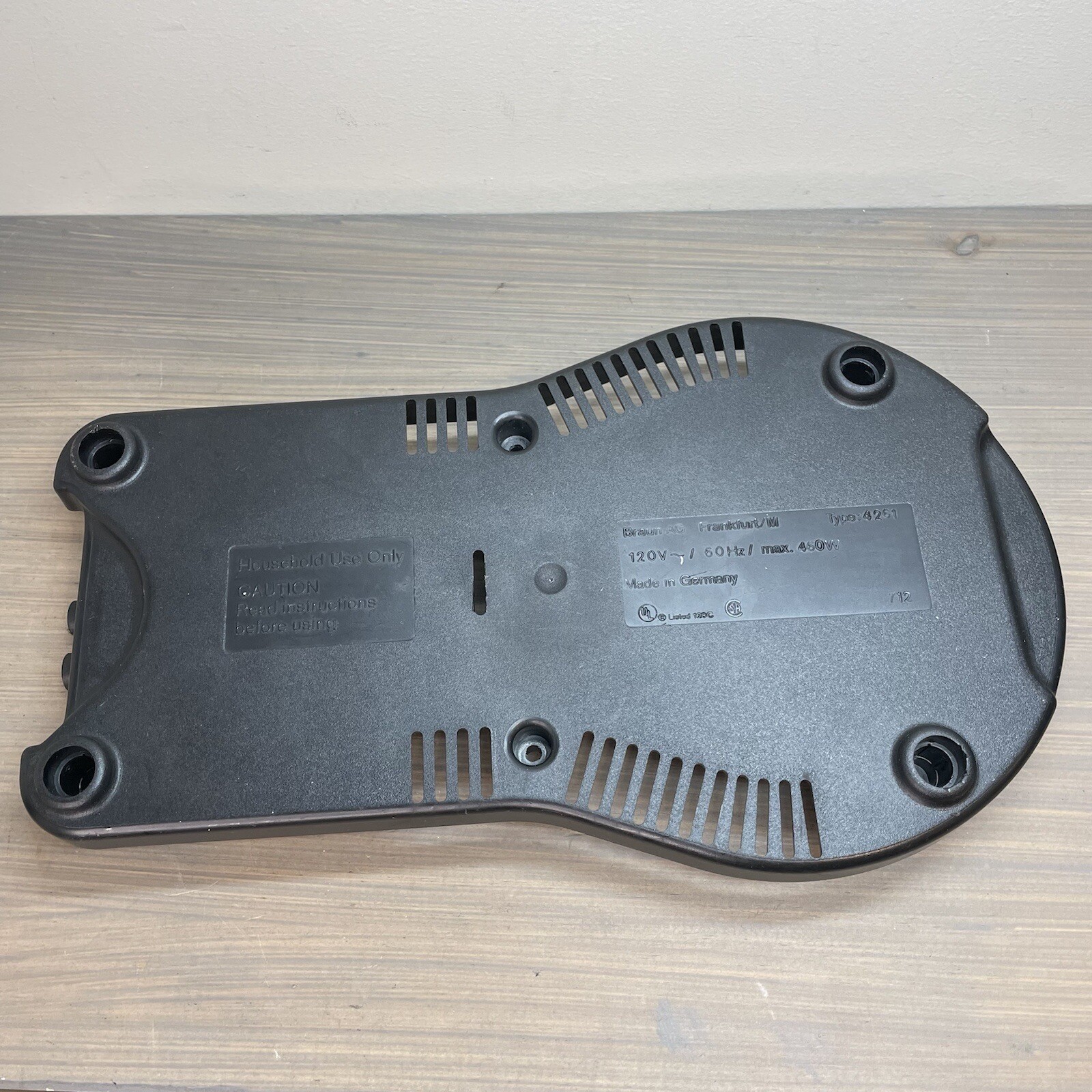 Braun Food Processor 4261 Base Plate Replacement Part Only Could Fit Other Units