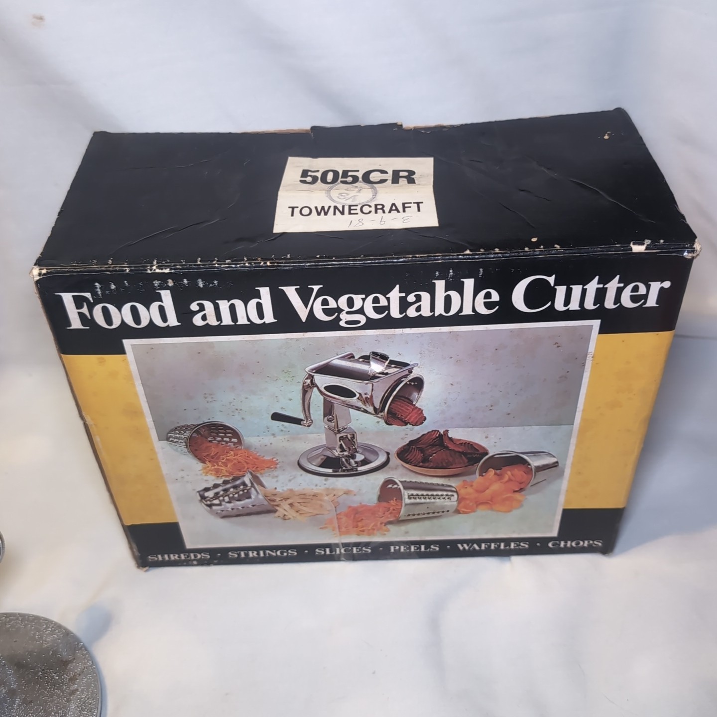 Vintage Townecraft 505CR Deluxe Food & Vegetable Cutter W/ 5 Blades & Box