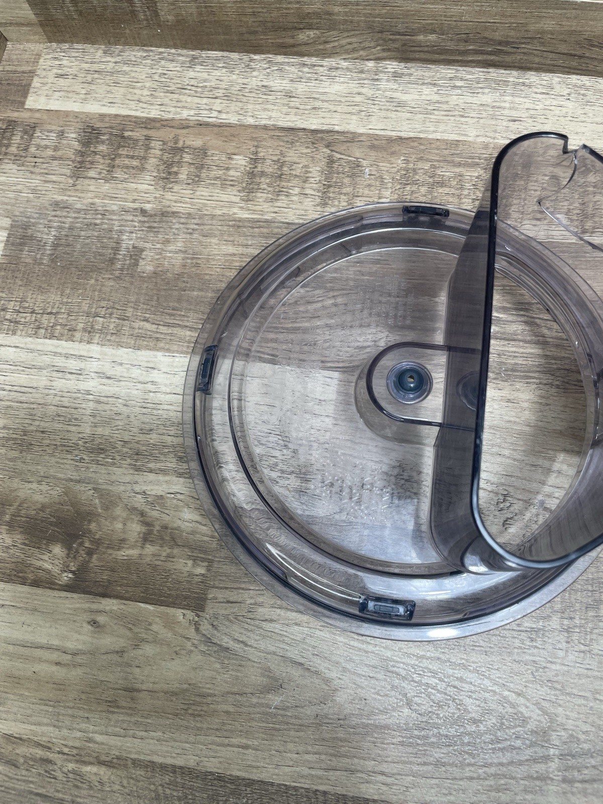 Cuisinart Custom 14 Food Processor FP-13WBC Lid Top Cover Damaged But Works