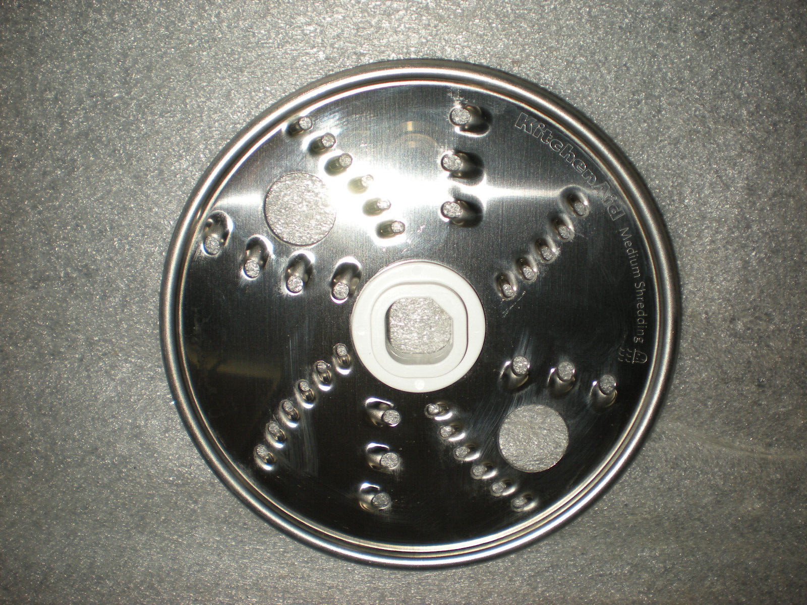 OEM KitchenAid KSM2FPA Food Processor Mixer Attachment Reversible Shredding Disc
