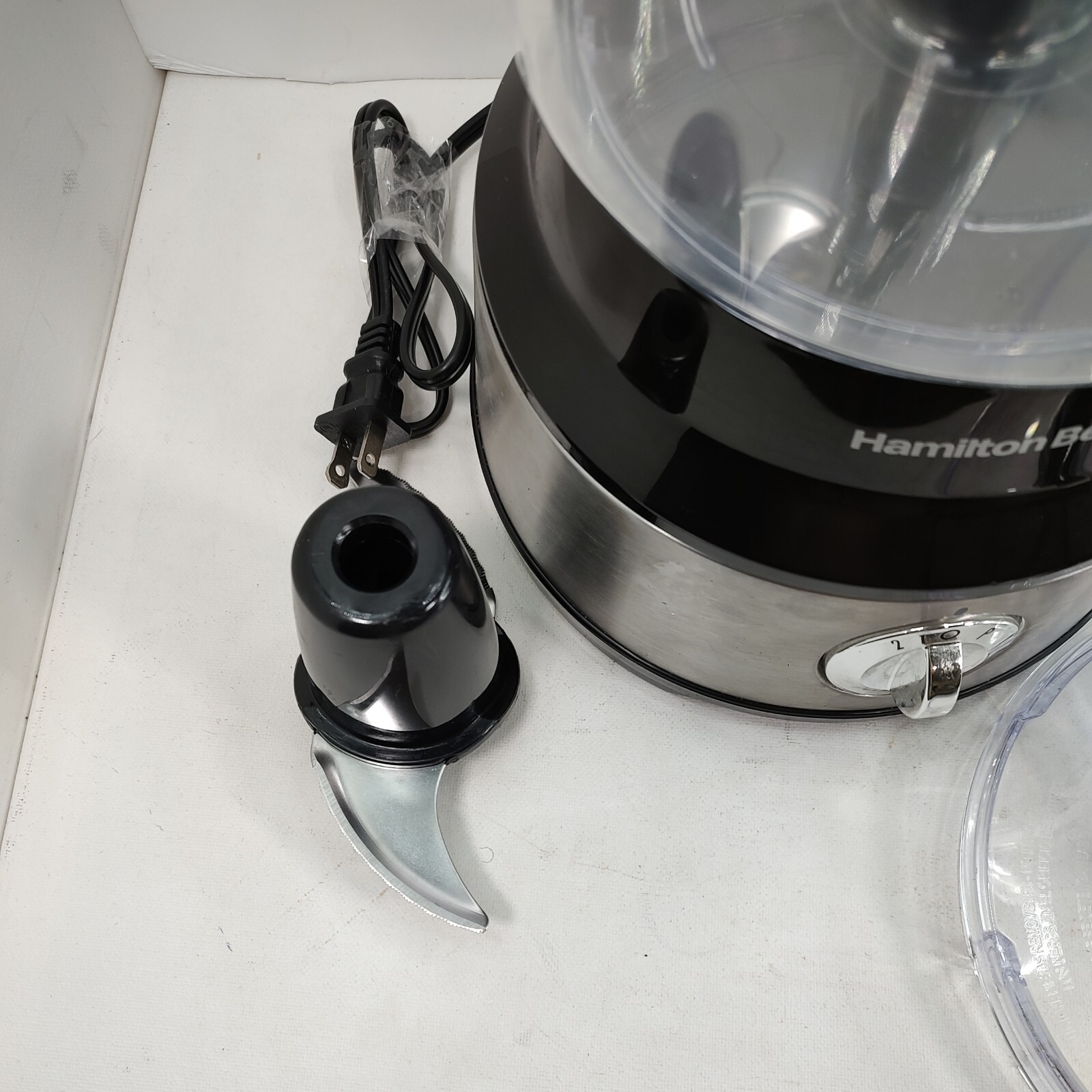 Hamilton Beach Food Processor & Vegetable Chopper For Parts.Works Great,READ.
