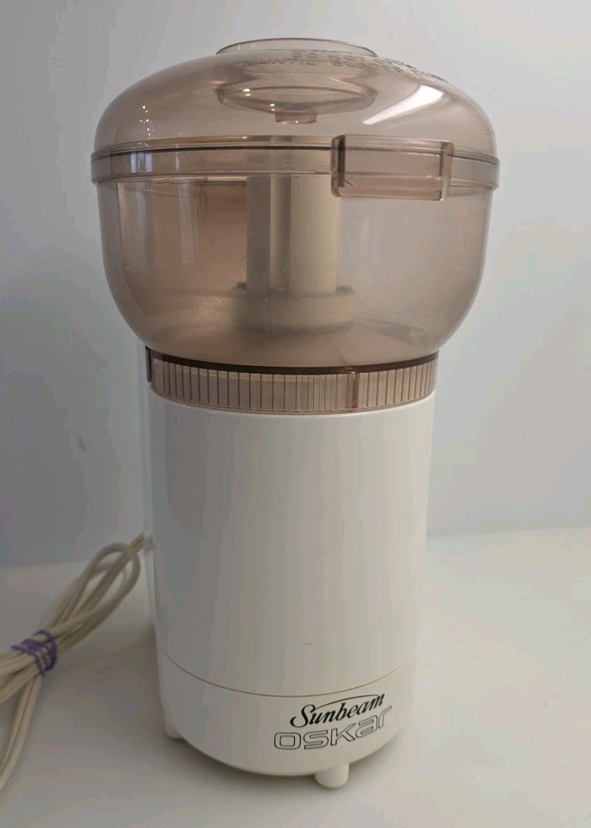 Sunbeam Oskar 14081 Food Processor Complete w/ Manual WORKS