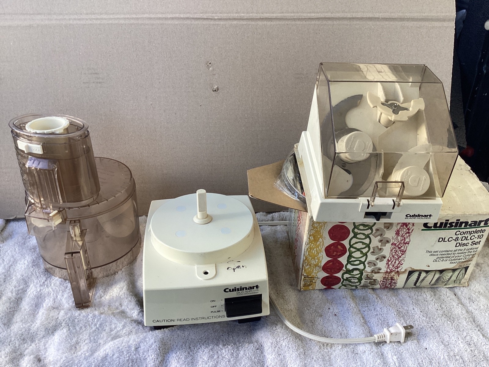 Cuisinart DLC-10 Plus Food Processor Japan Made Vintage 1980s