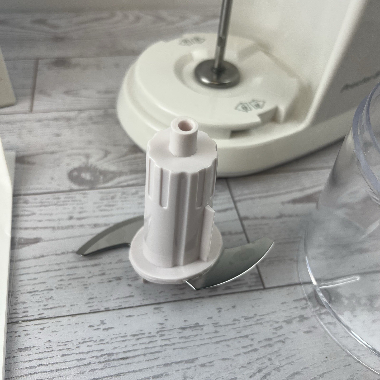 Proctor Silex 1.5-Cup Capacity Corded Compact Food Chopper White 72500R