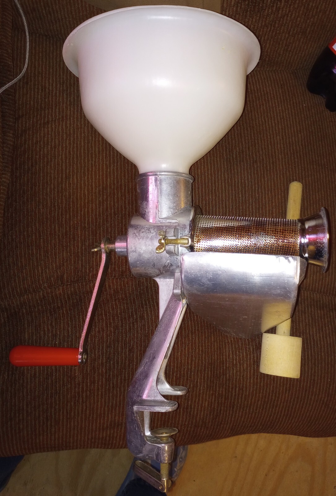 Counter Top Hand Crank Vegetable Processor NOS