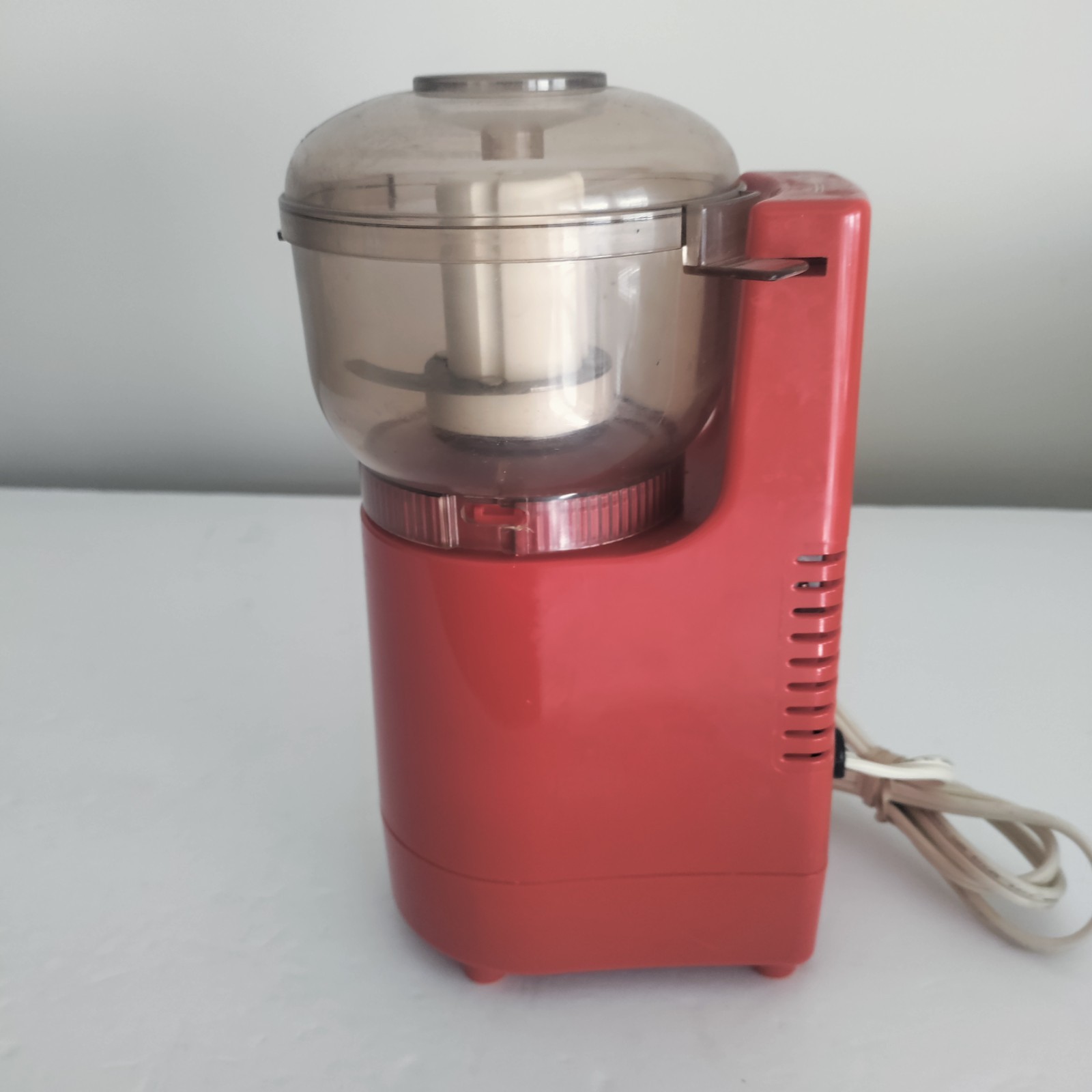 Sunbeam Oskar Jr Chopper Plus Mini Grinder Food Processor Red 14137 Tested Works