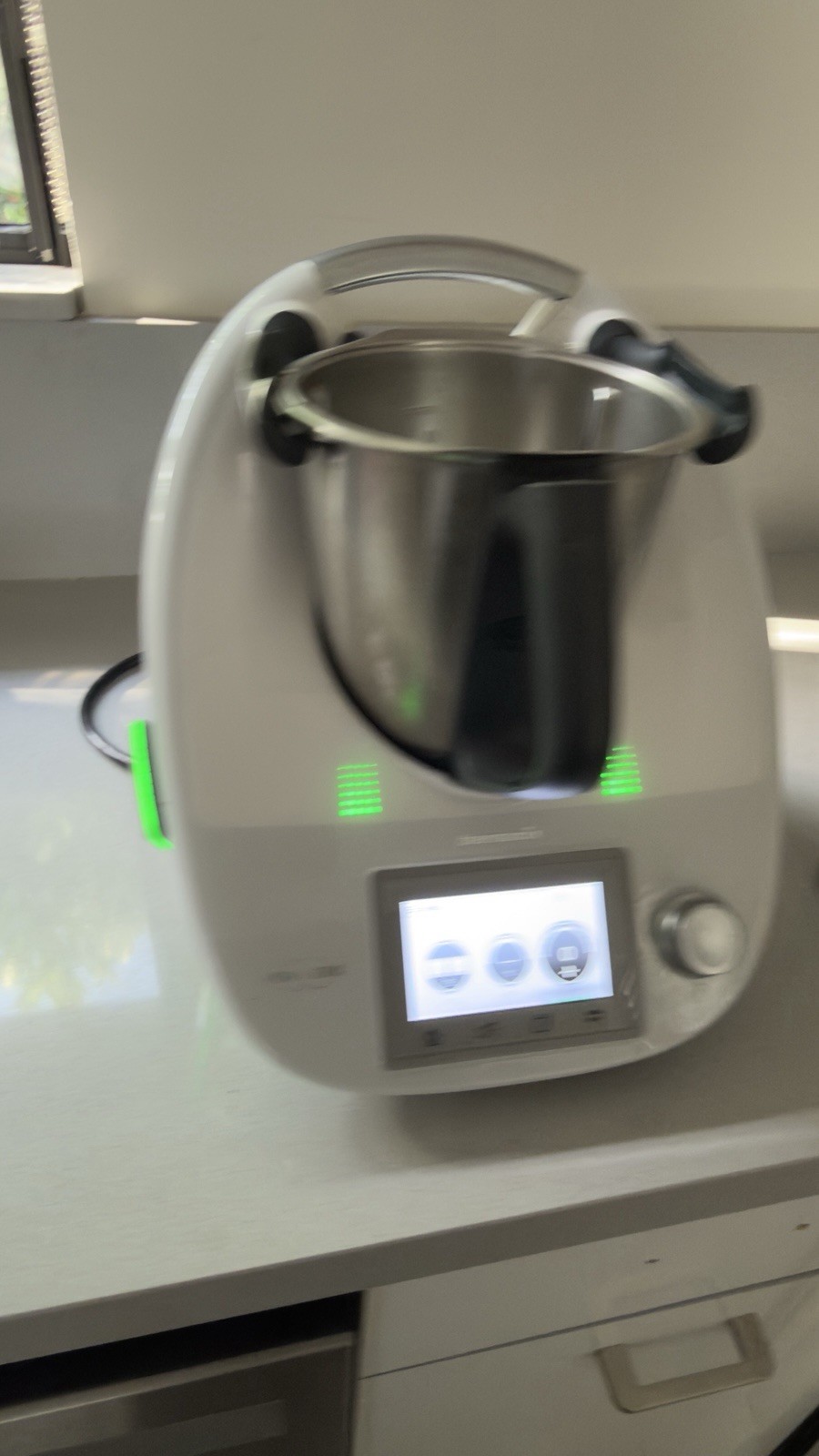 Thermomix TM5 MEGA BUNDLE – 2 Bowls + Cook Key + Varoma + All Blades + USA 110V