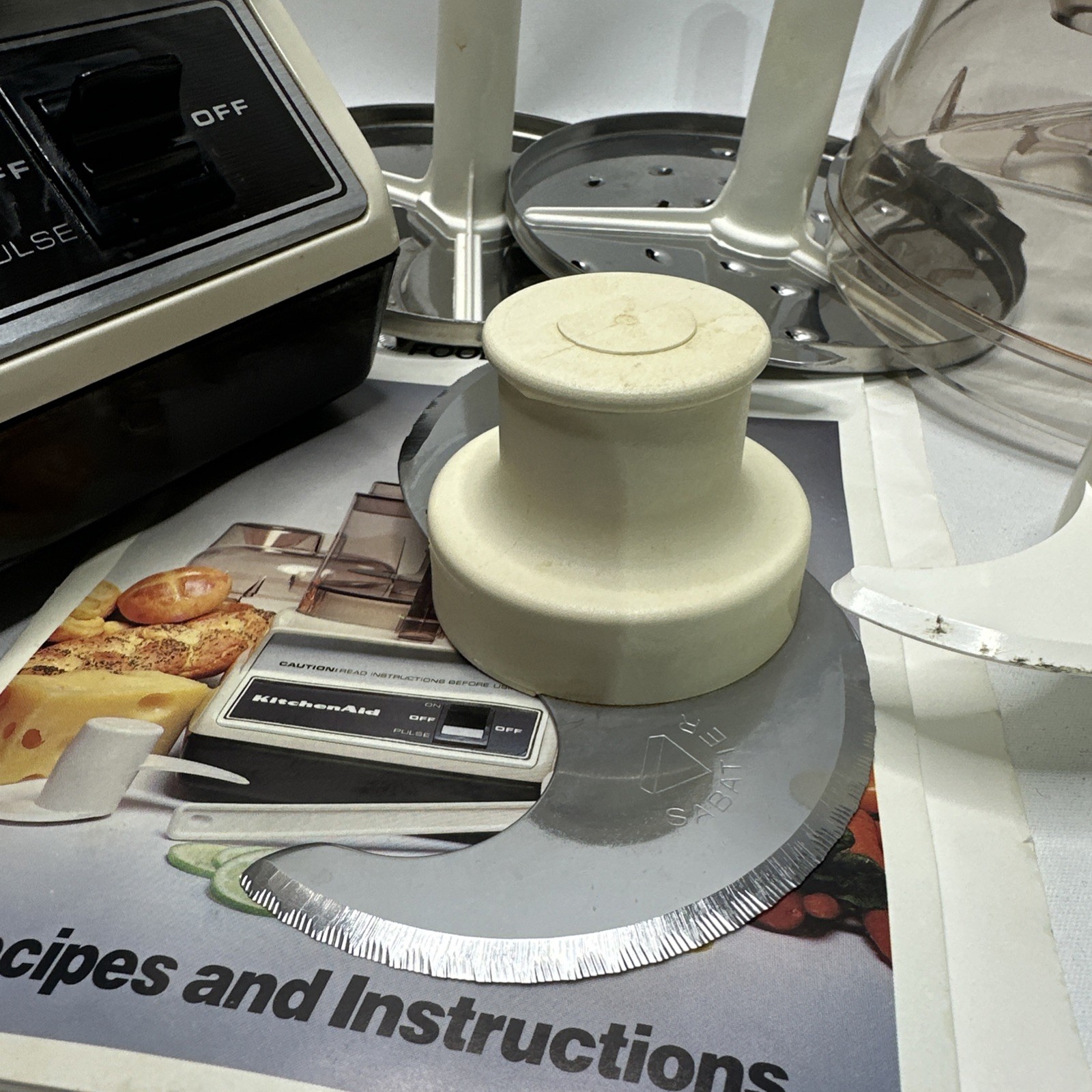 KitchenAid KFP400 Food Processor Tested Works w/ Manual Attachments