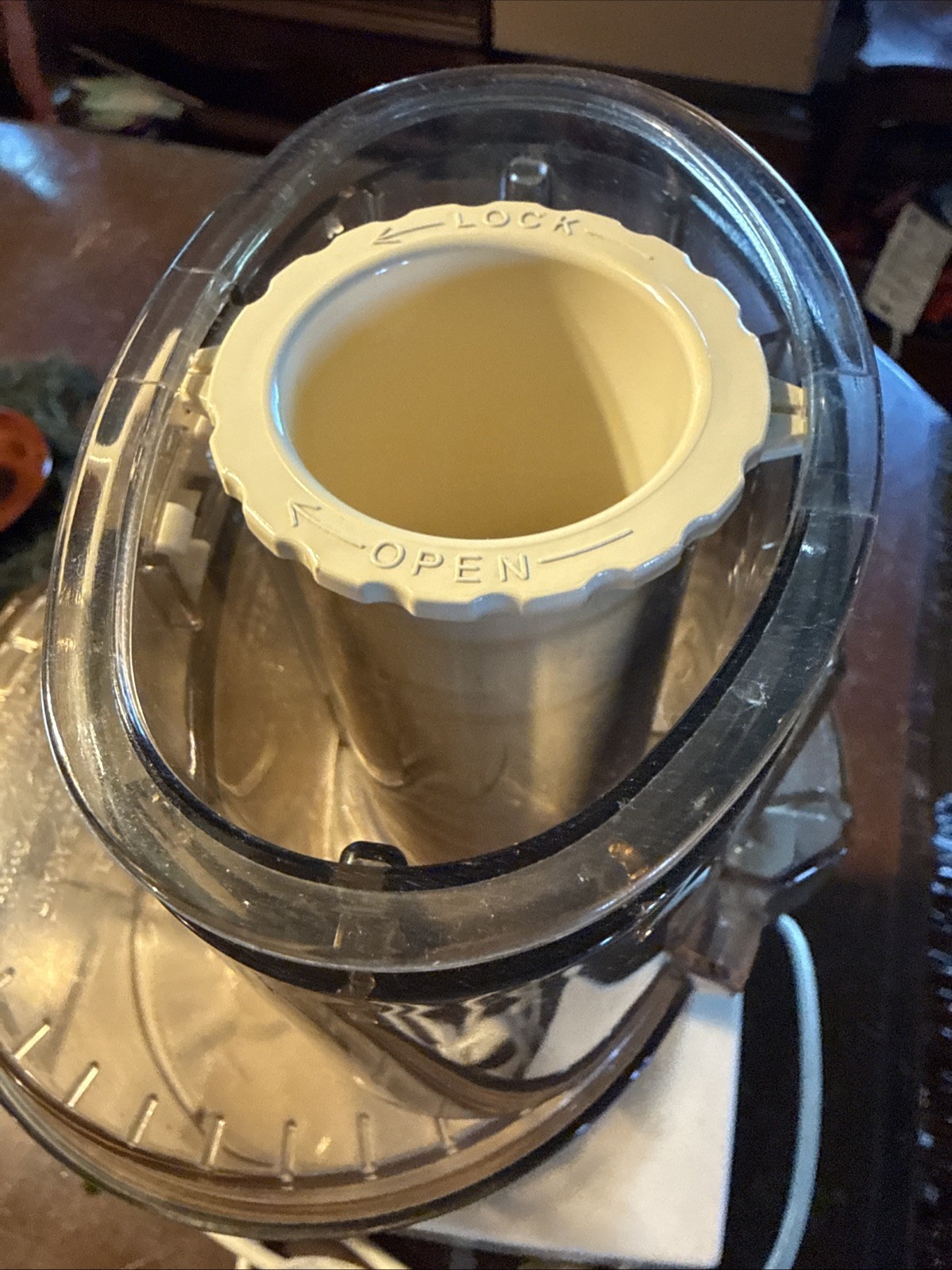 Cuisinart DLC-8 PLUS 600W 11 Cup White Food Processor As Pictured