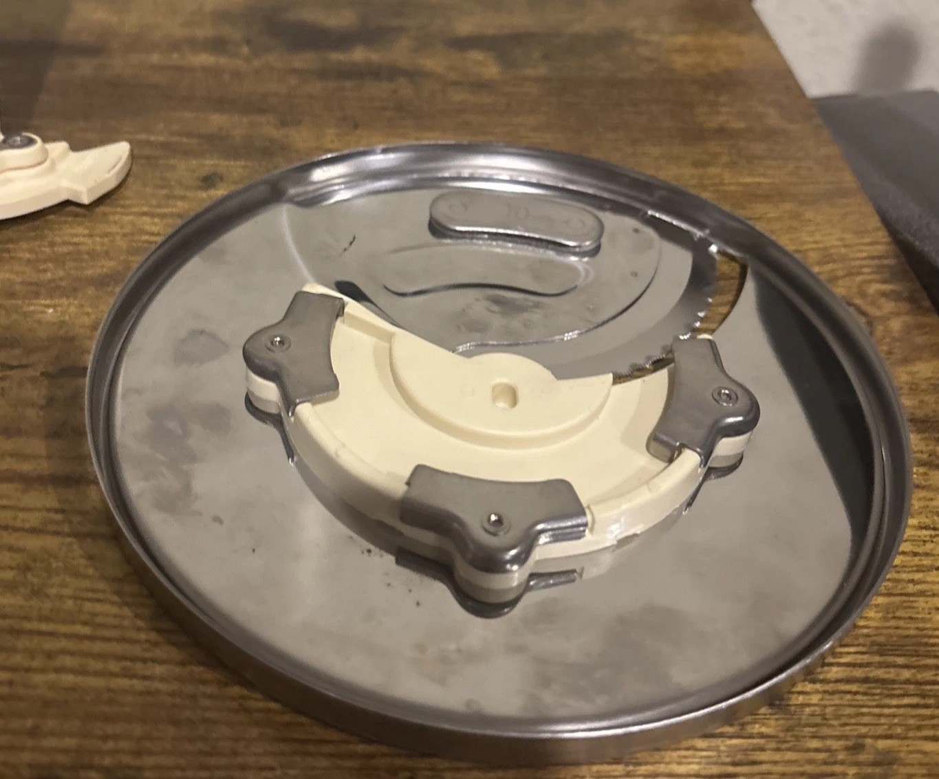 Cuisinart Pro Classic DLC-10S Food Processor Accessories Disc Blades Stem Dough