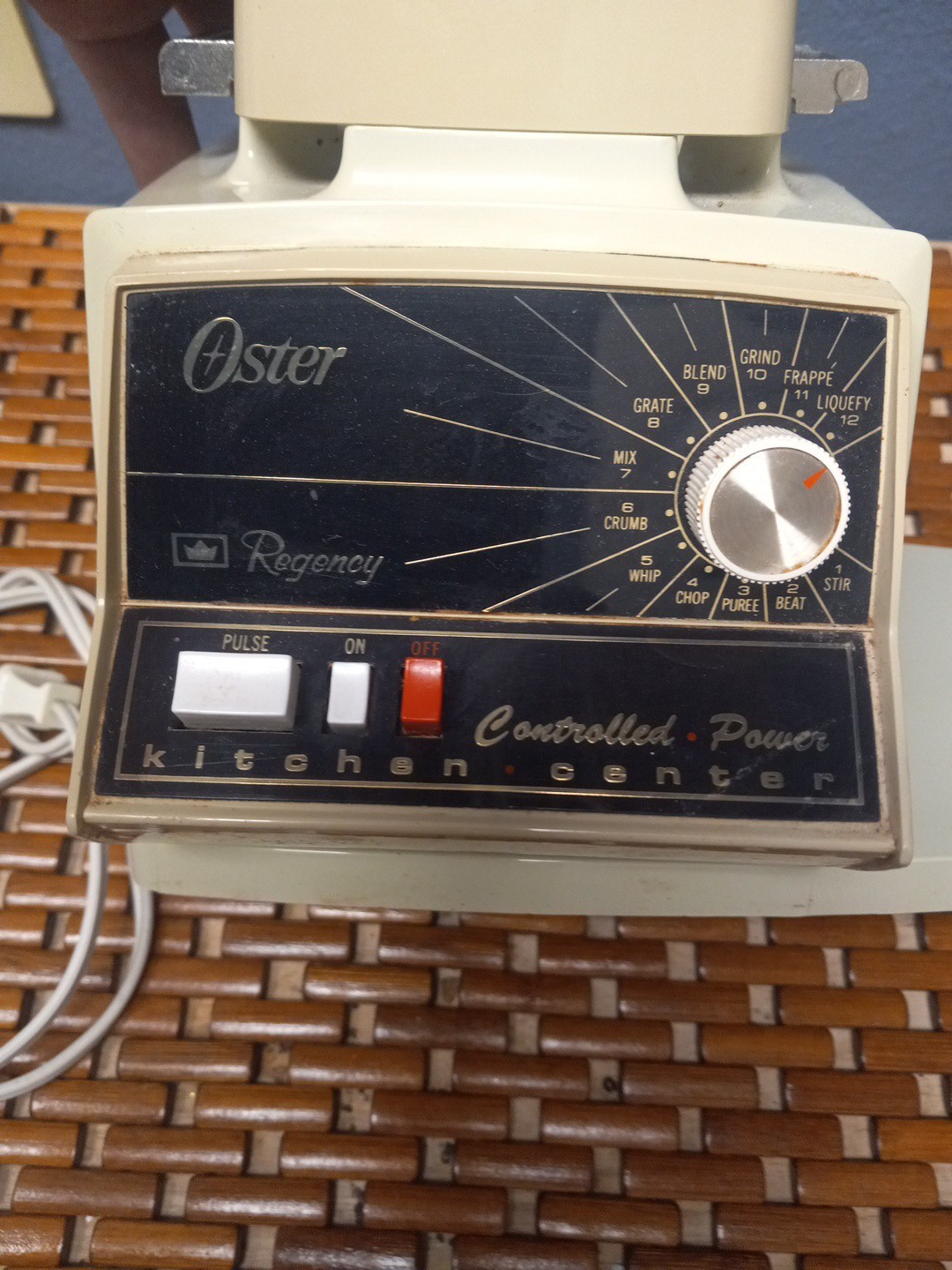 Oster Regency Kitchen Center Vintage Food Processor 971-06A Unit Shown Works