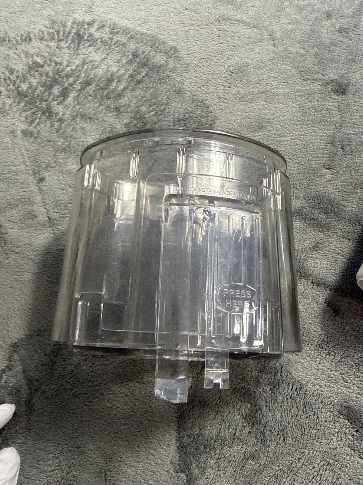 CUISINART DLC-7 Shute Top Replacement Part Chute & Pusher Clear