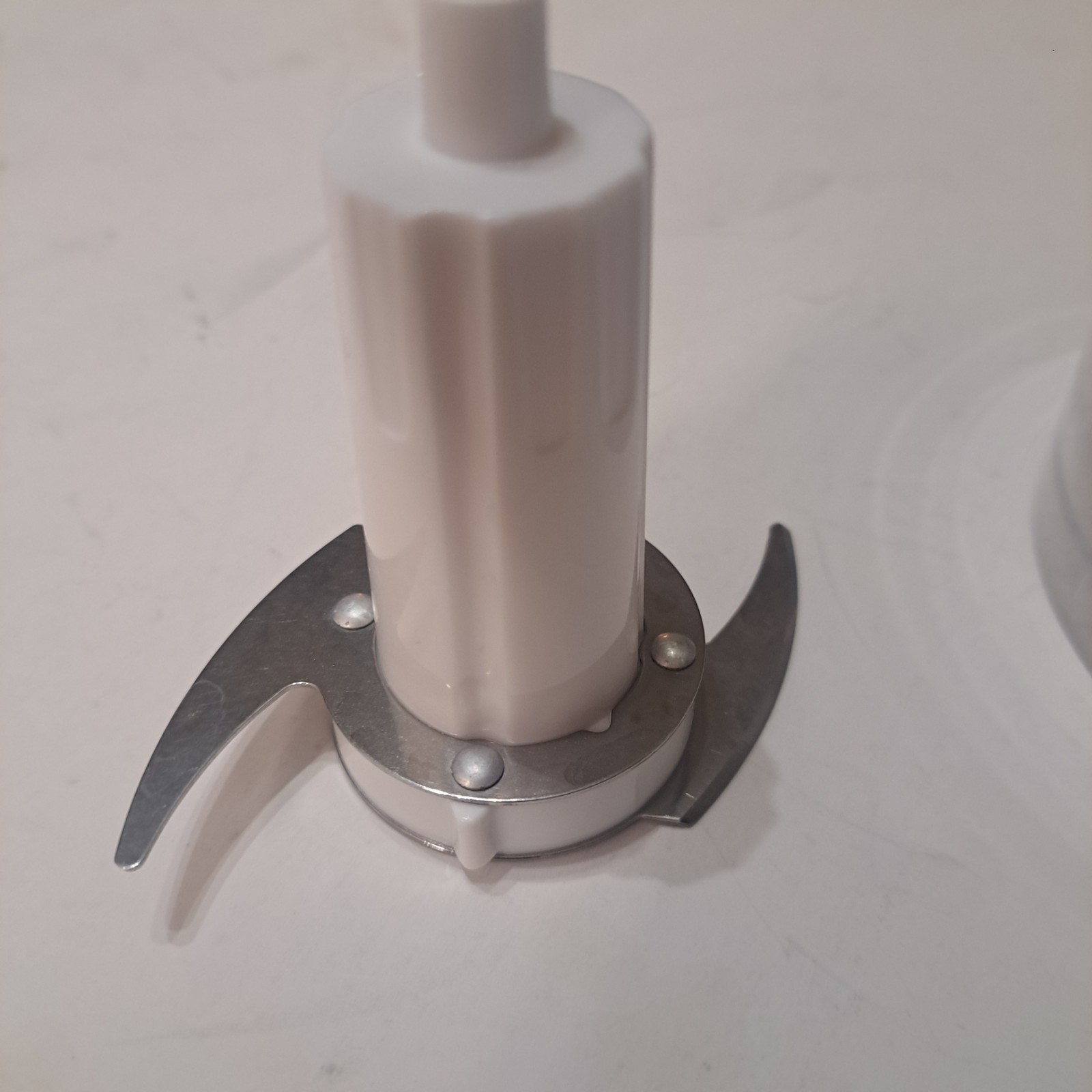 Brentwood Food Processor replacement blade and 1.5 cup model MC-101