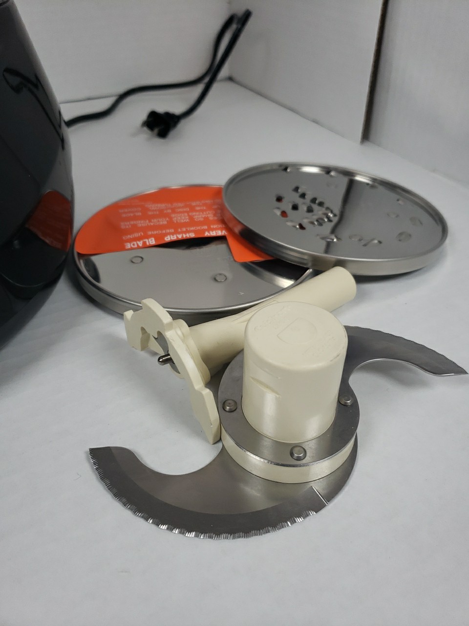 Cuisinart Custom Prep 11 Plus Food Processor DLC-2011 Tested Works Black