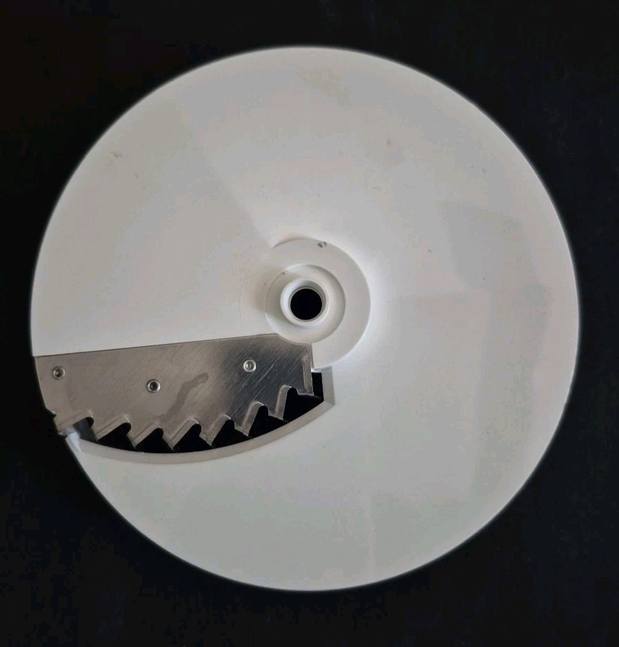 Oster Foodcrafter – Replacement French Fry Cutter Disc 6 Inch