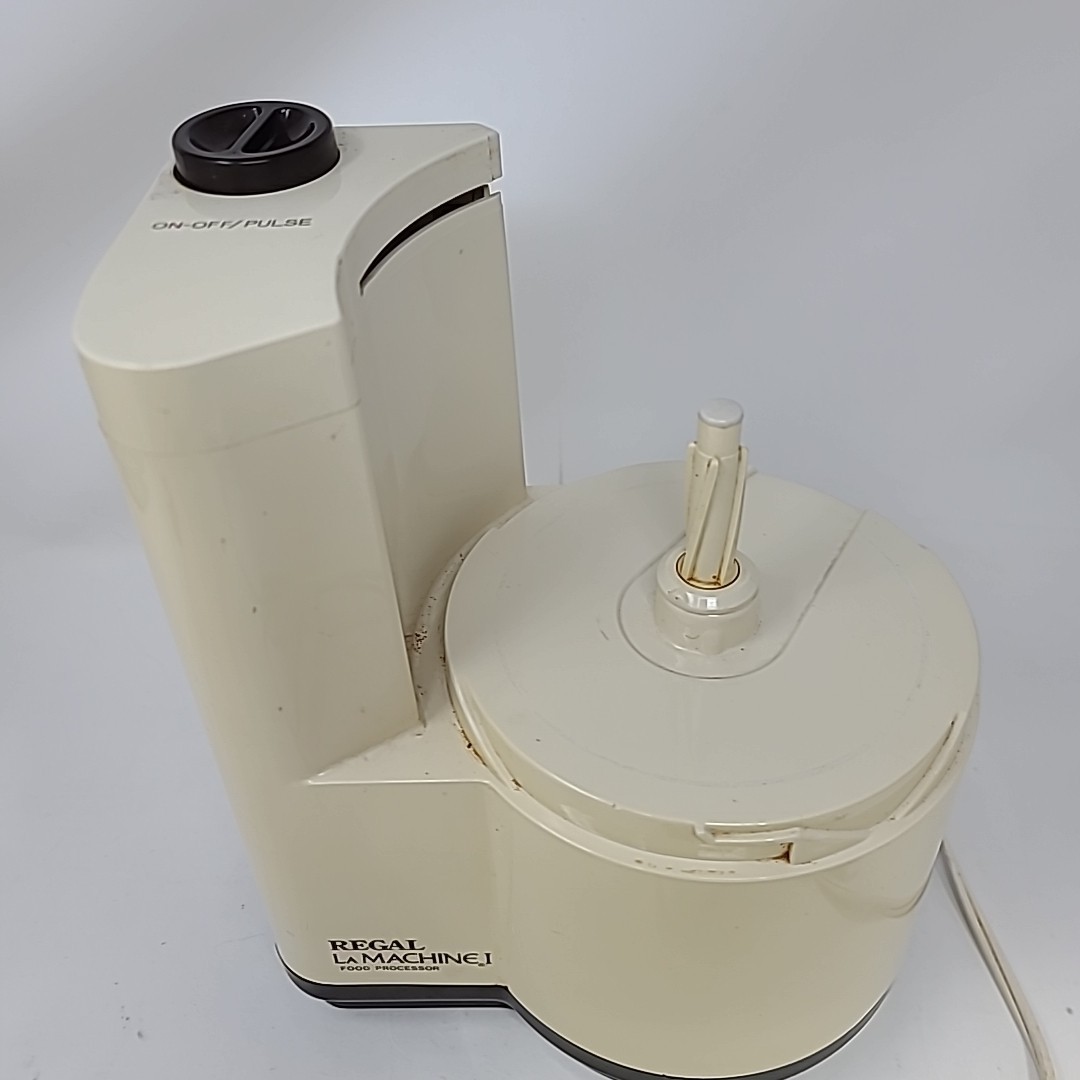 Regal La Machine 1 V813 LM1 Food Processor Parts Motor Base Replacement WORKS
