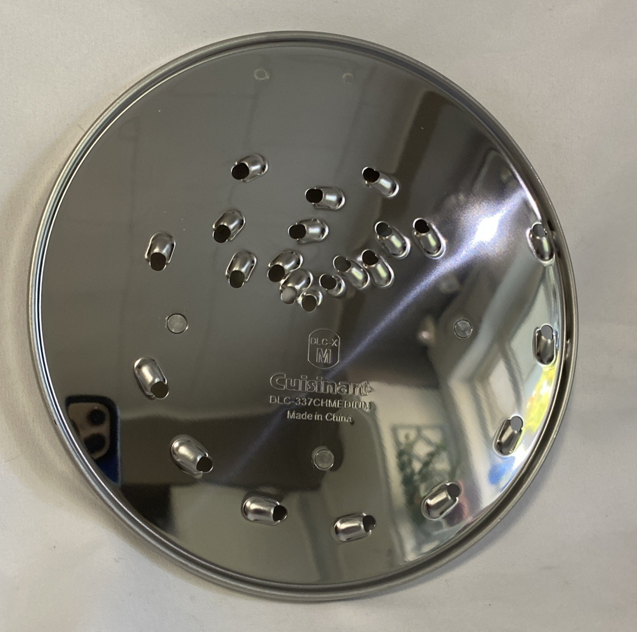 Cuisinart DLC-X DLC-337CH Food Processor Medium Shredding Disc Blade New