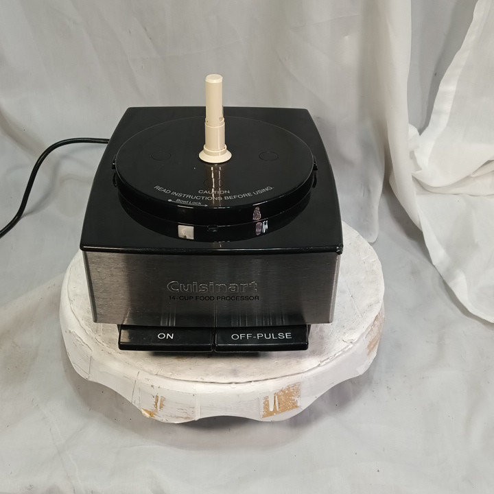 Cuisinart DFP-14N Custom 14-Cup Food Processor 720W Stainless Pre-Owned