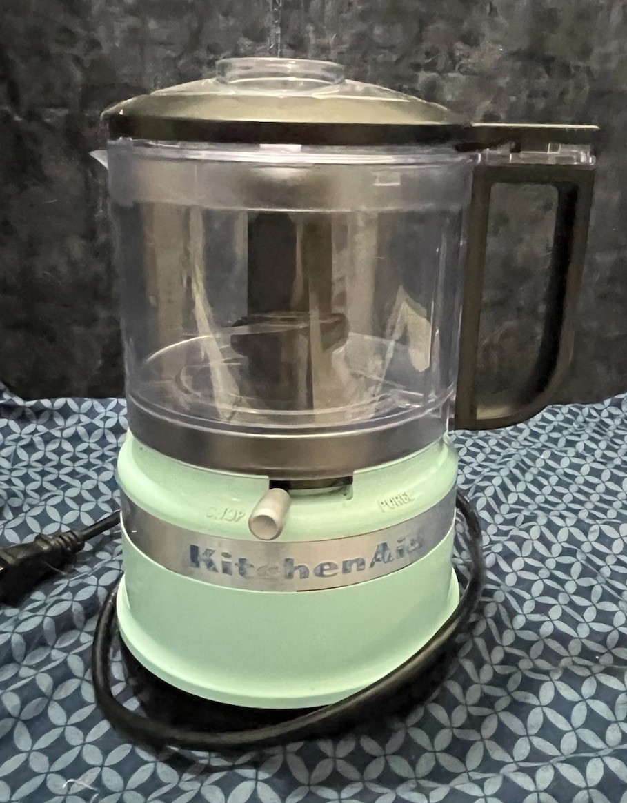 PreOwned KitchenAid 3.5 Cup Food Chopper Corded Electric KFC3516 Aqua Sky