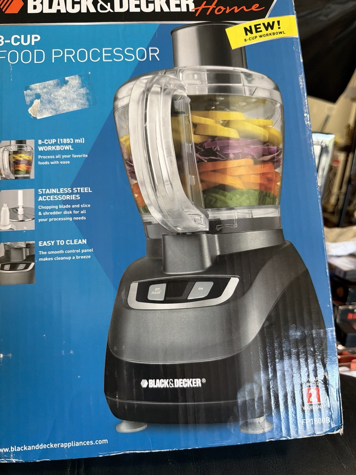 BLACK+DECKER 8-Cup Food Processor FP1600B