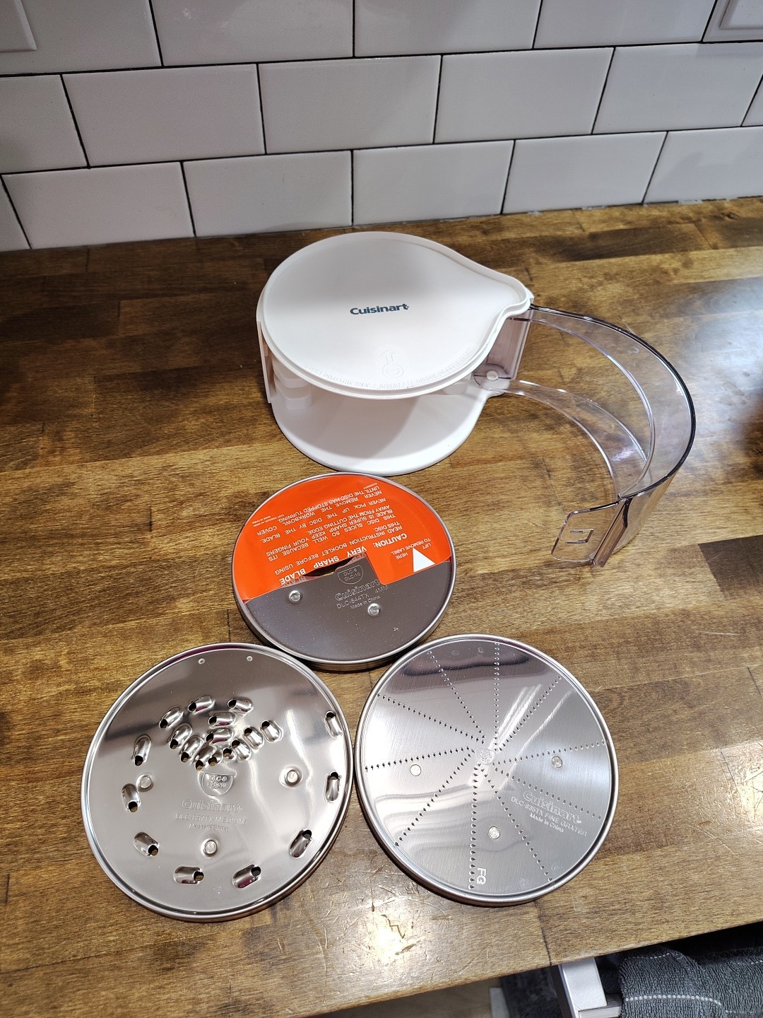 Cuisinart Prep 11 Plus Food Processor Slicer Fine, Regular Grater Disc Storage