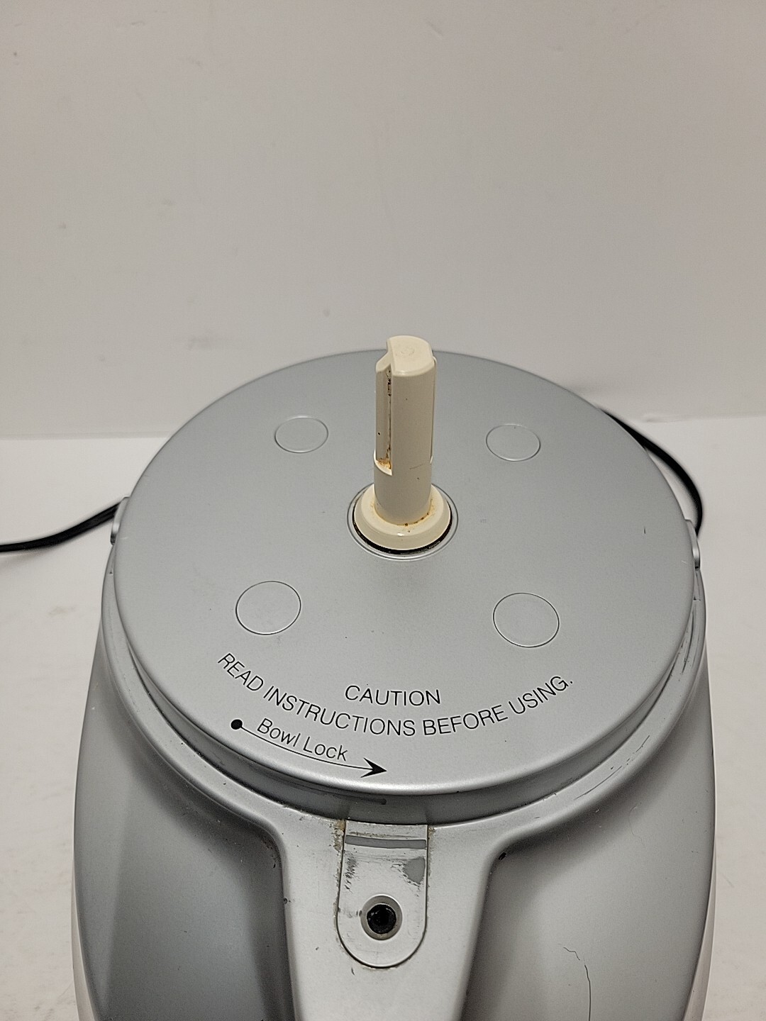 Cuisinart Custom Prep 11 Plus Food Processor Motor Base Only DLC-2011 Silver