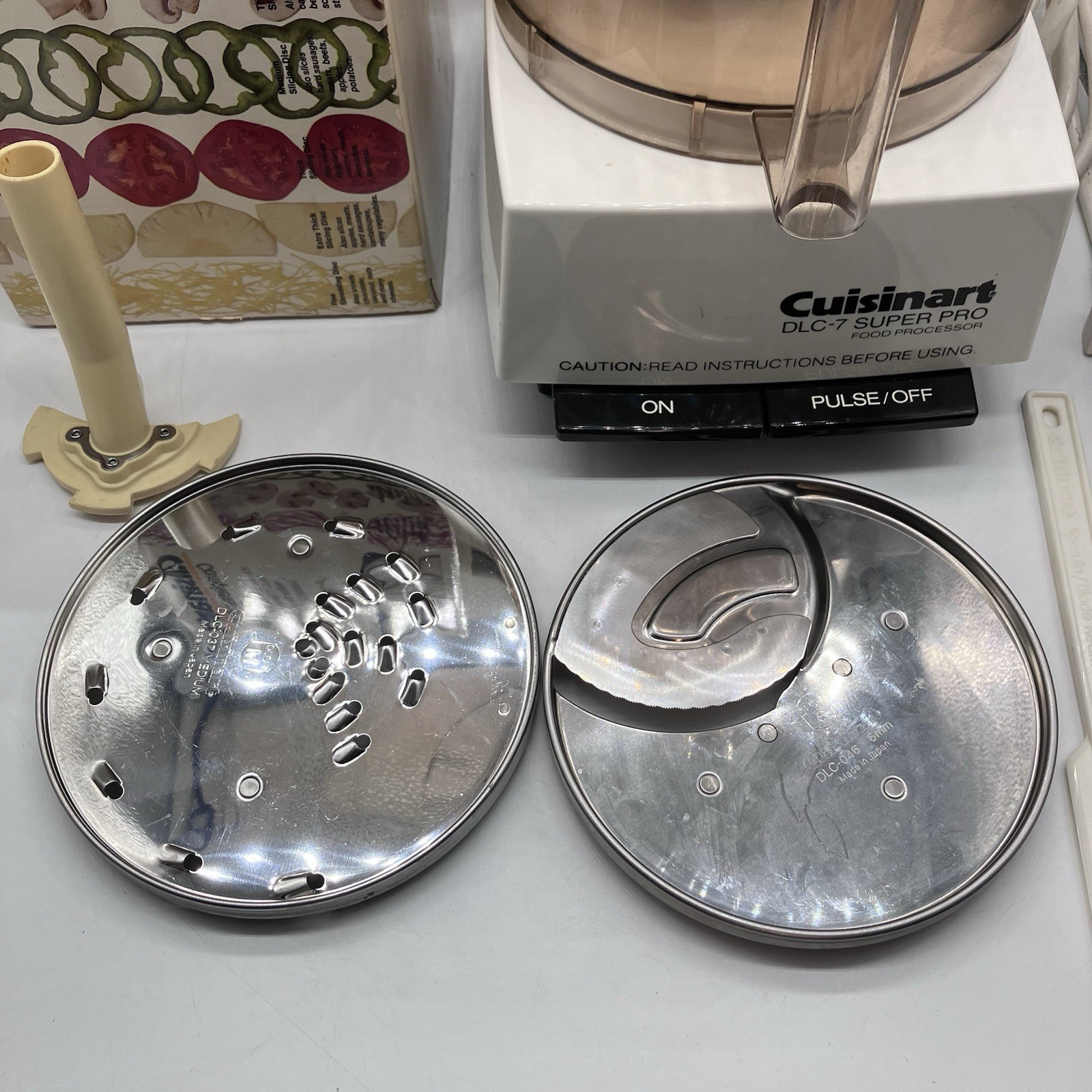 Cuisinart DLC-7 Super Pro Food Processor w/ Accessories Japan Vintage 11 Discs