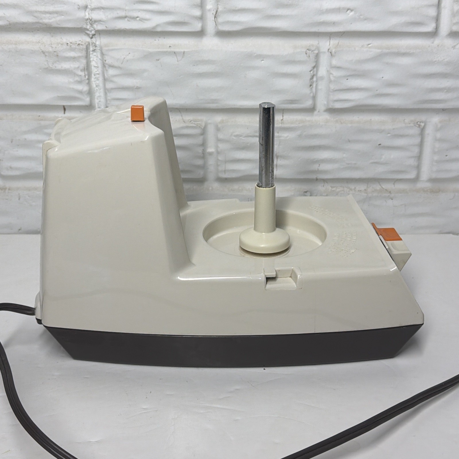 Vintage General Electric Food Processor D1FP1B 420A Replacement Motor Base