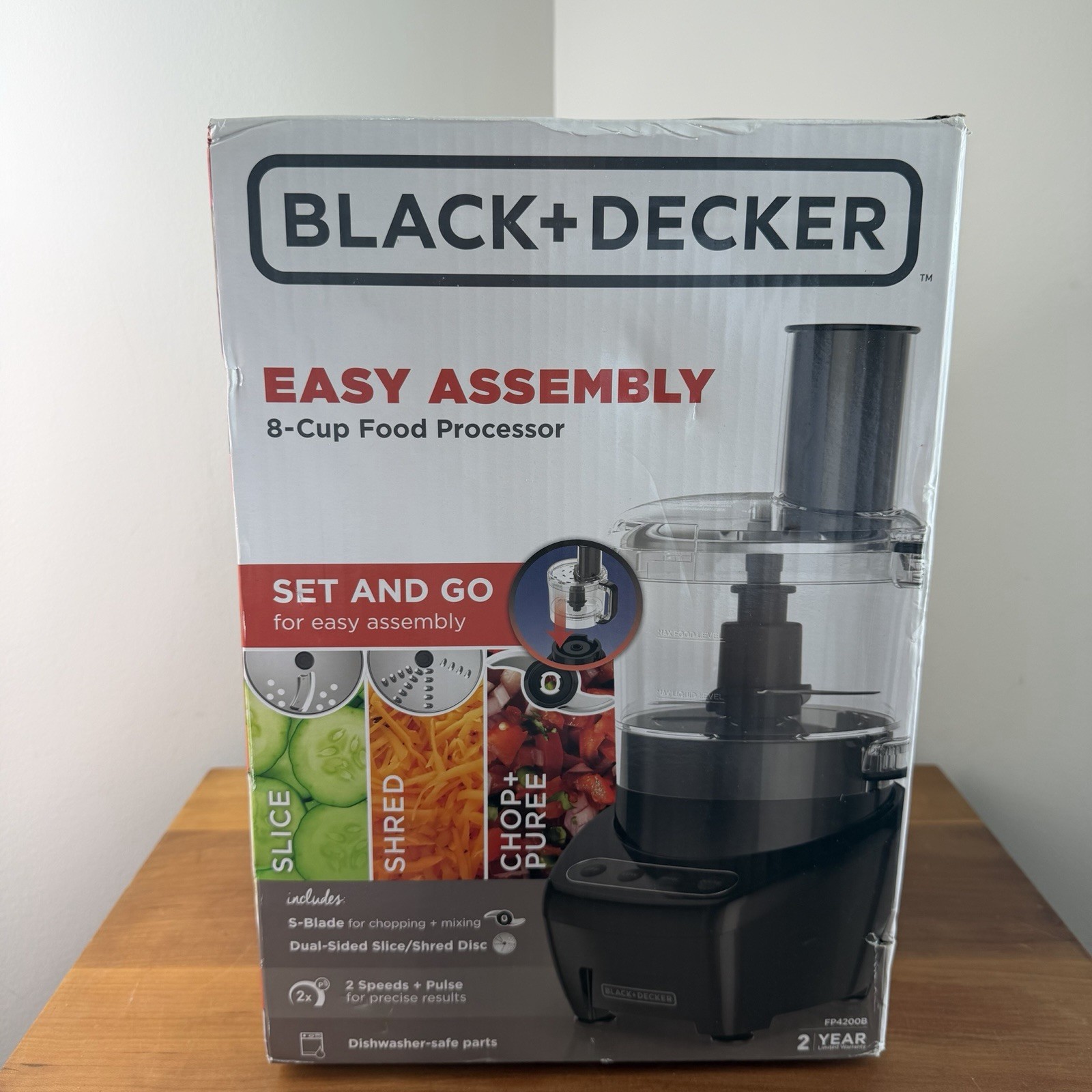 BLACK+DECKER Easy Assembly 8-Cup Food Processor, Black, FP4200B, New Opened Box