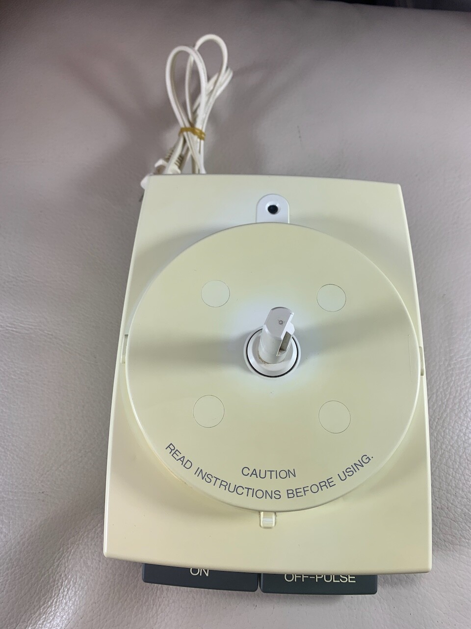 Cuisinart Custom 11 Food Processor Motor Base Only DLC-8M Tested Made In Japan