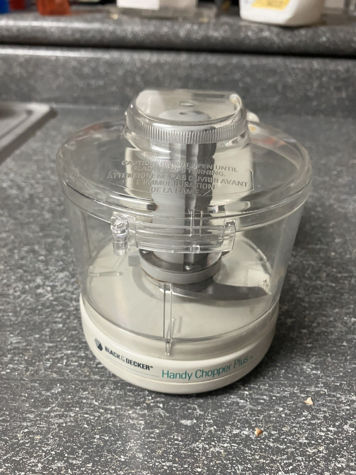 Black & Decker Handy Chopper Plus HC3000 White Countertop Food Processor Tested