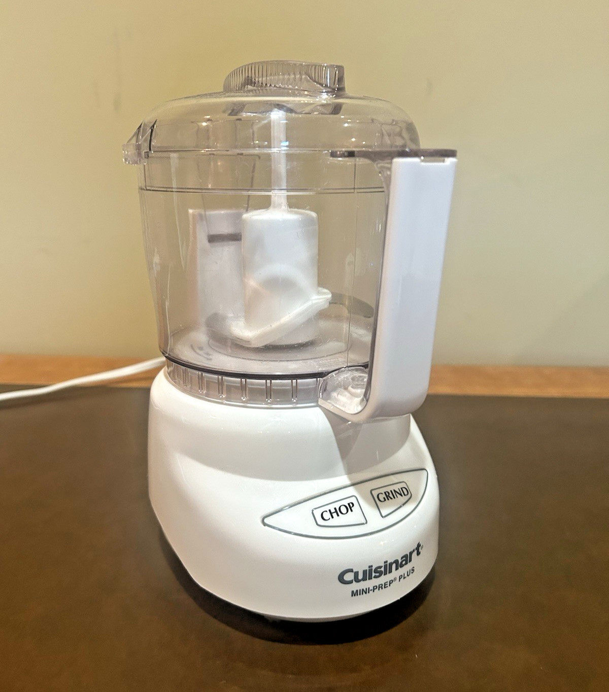 Cuisinart DLC-2A Mini-Prep Plus Food Chopper Processor 3 Cup White Tested Clean