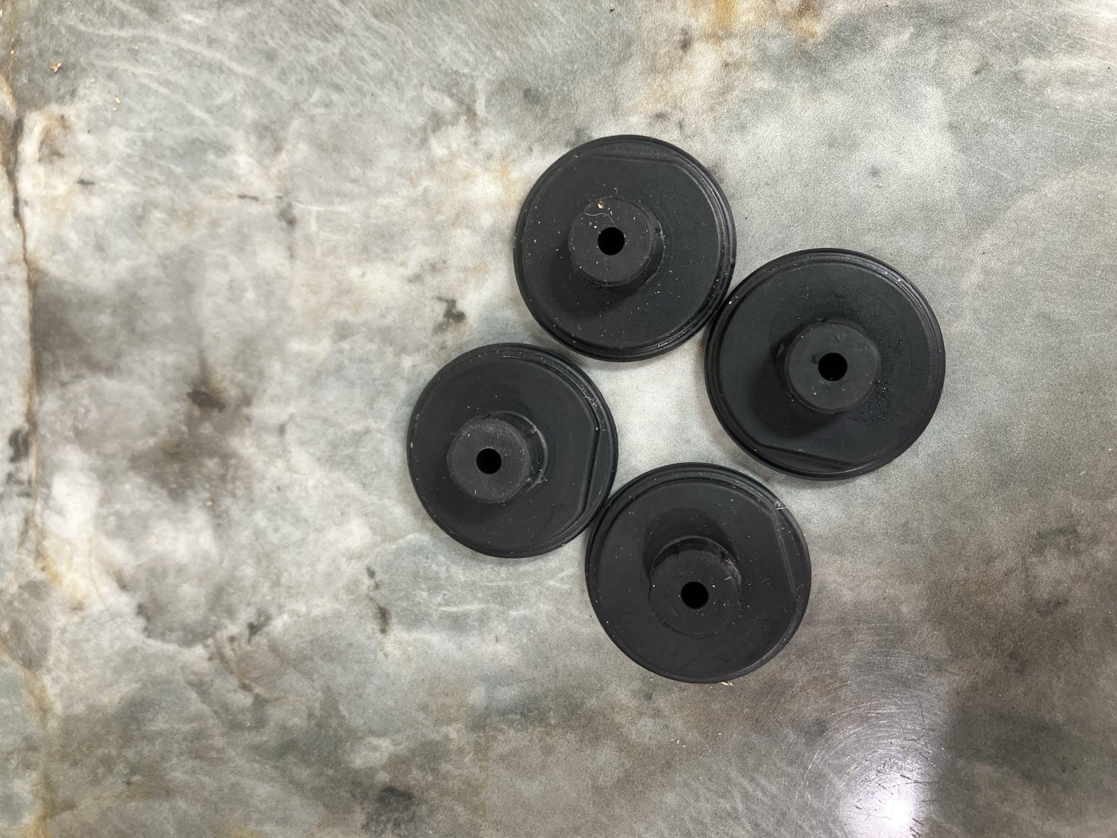 KitchenAid KFP1330CU0 Food Processor RUBBER FOOTINGS for Motor Base Replacement