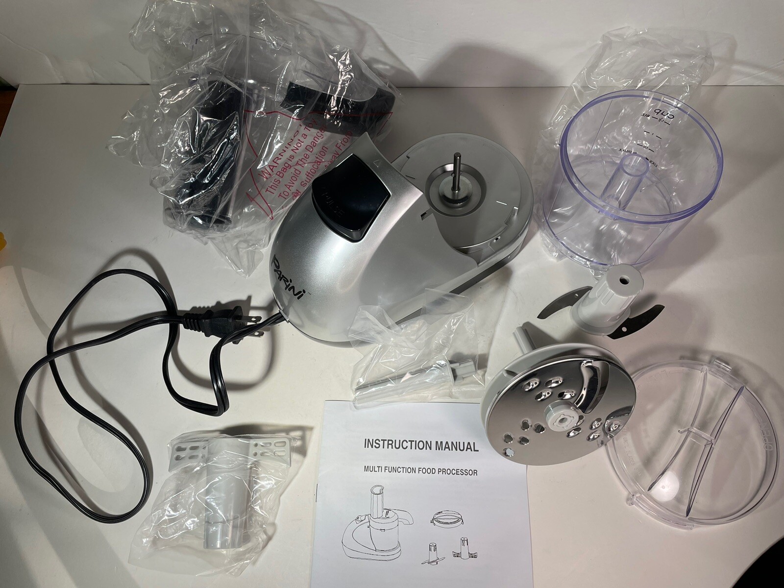 Parini Multifunction Food Processor/Blender NDJ-208 CHOPS/DICES/SHREDS NOB