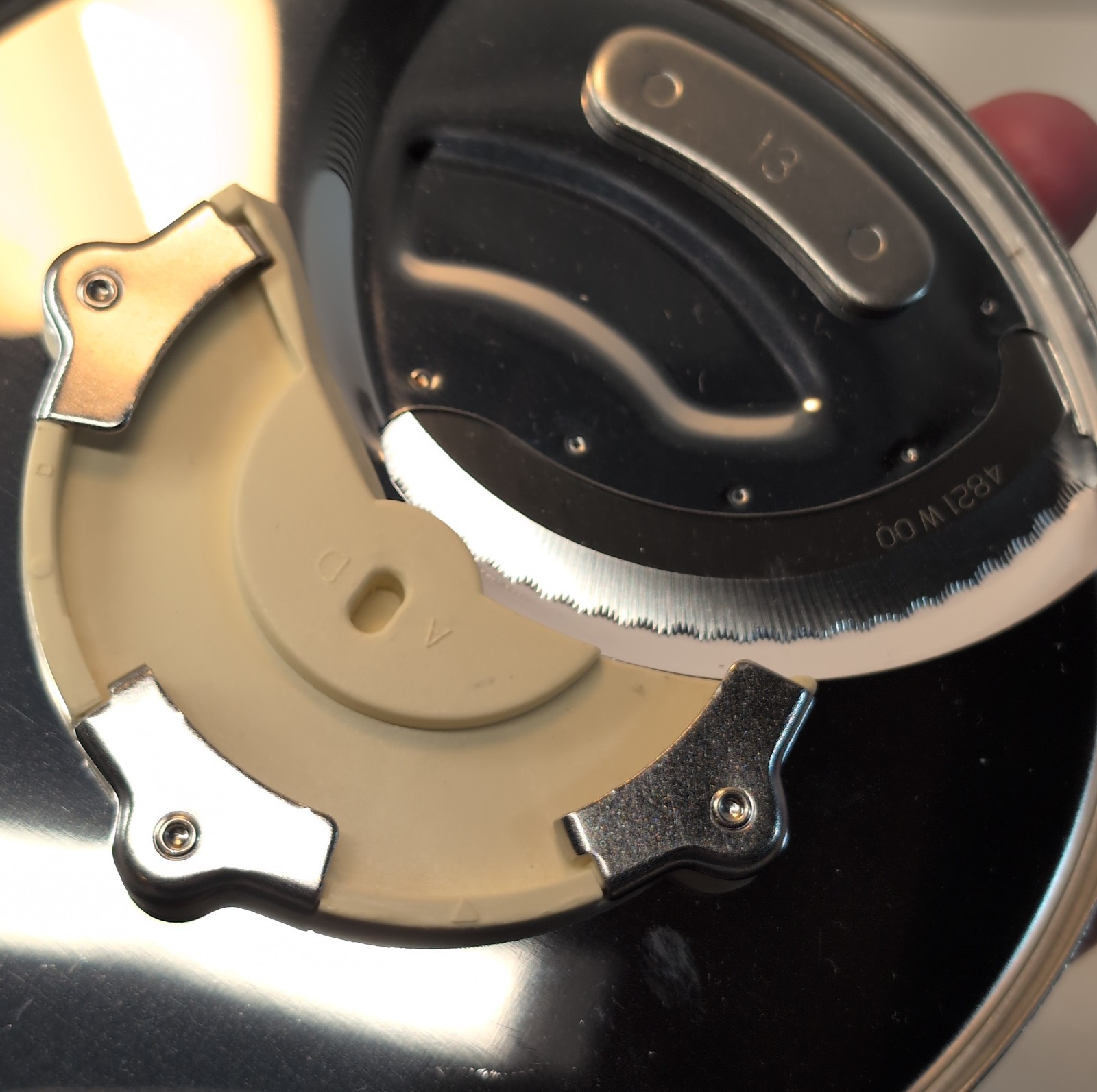 Cuisinart DLC-7 Food Processor Chopping Blade 001BIB DLC-044TX 037TX Discs Stem
