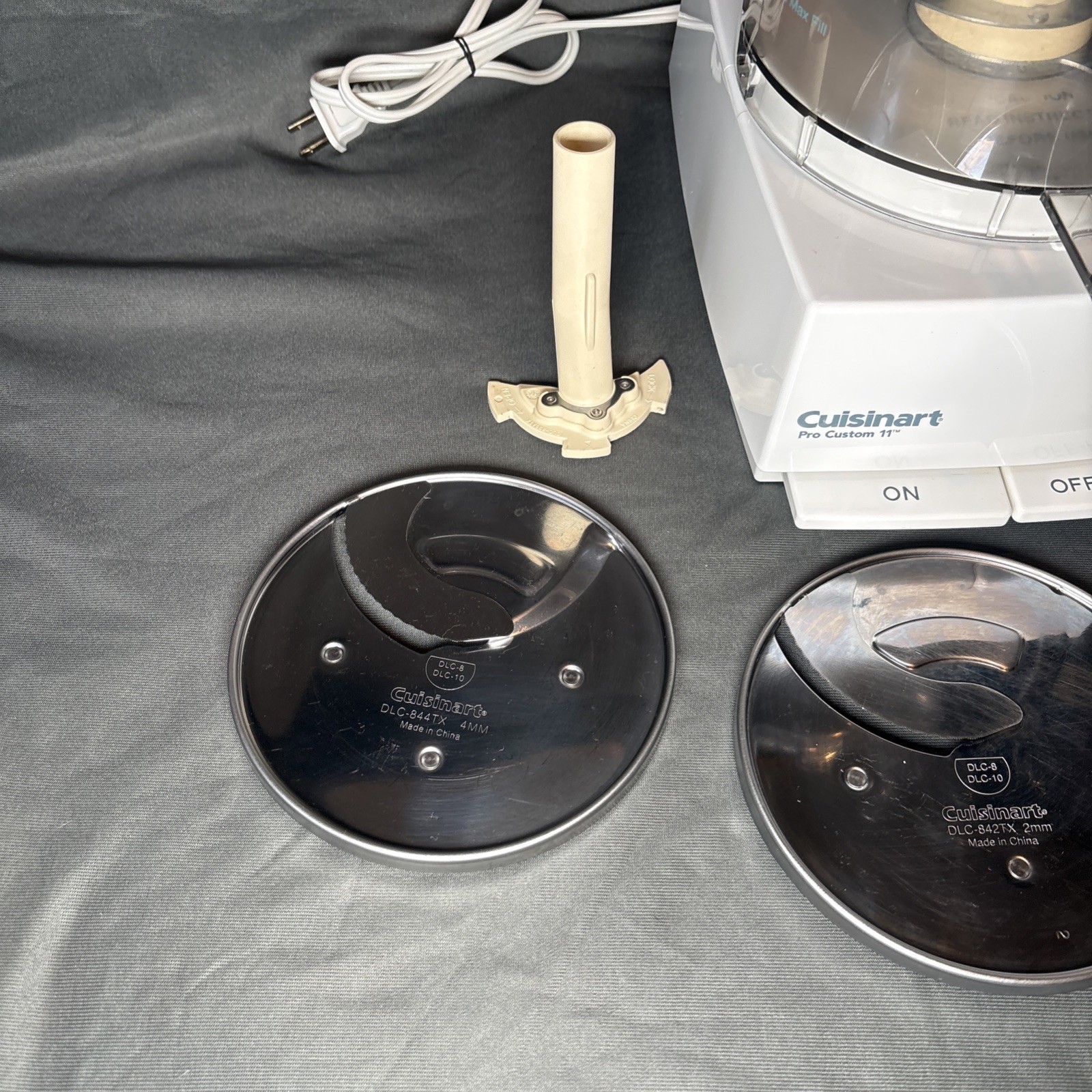 Cuisinart Pro Custom 11 Food Processor DLC-8S White Lot w/ Accessories – Works