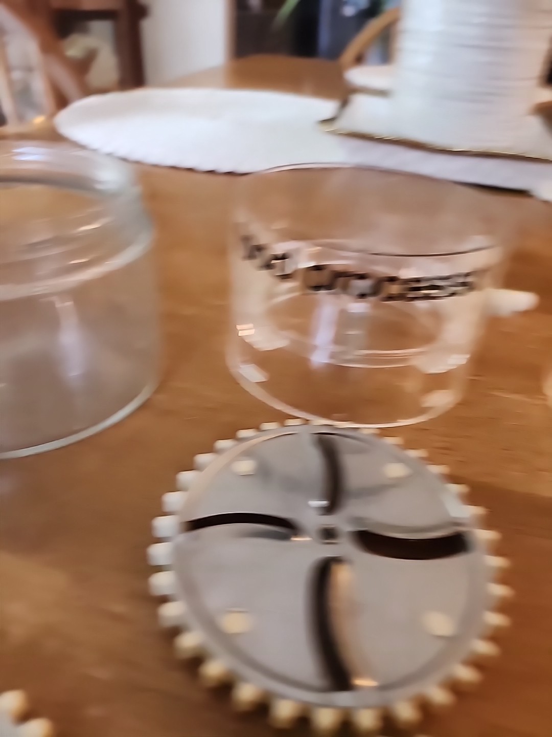 Gemco Hand Crank Food Processor Grater 3 Blades Glass Base