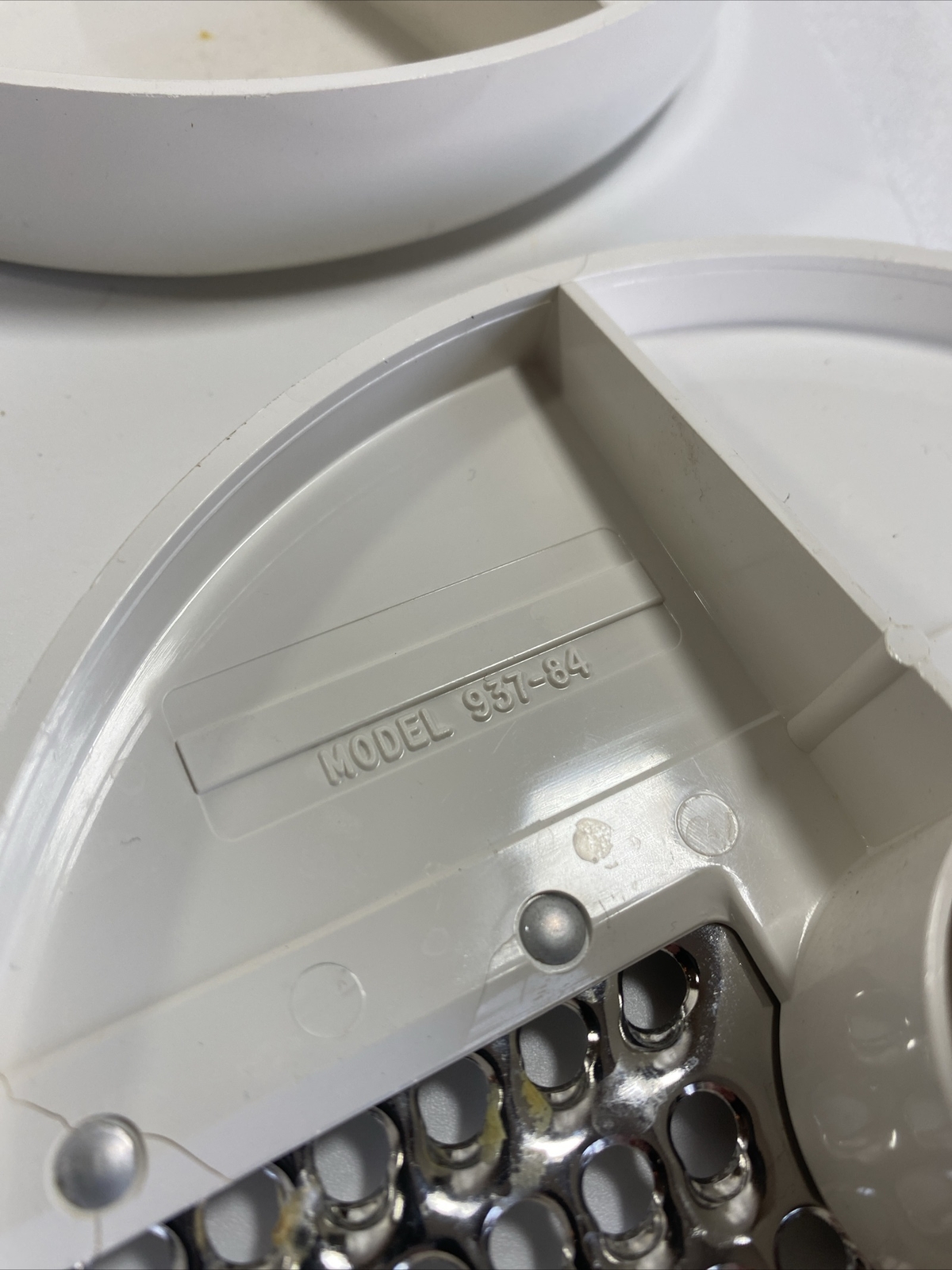 Oster 957-18F Kitchen Center Food Processor Slicer Salad Shooter Accessories