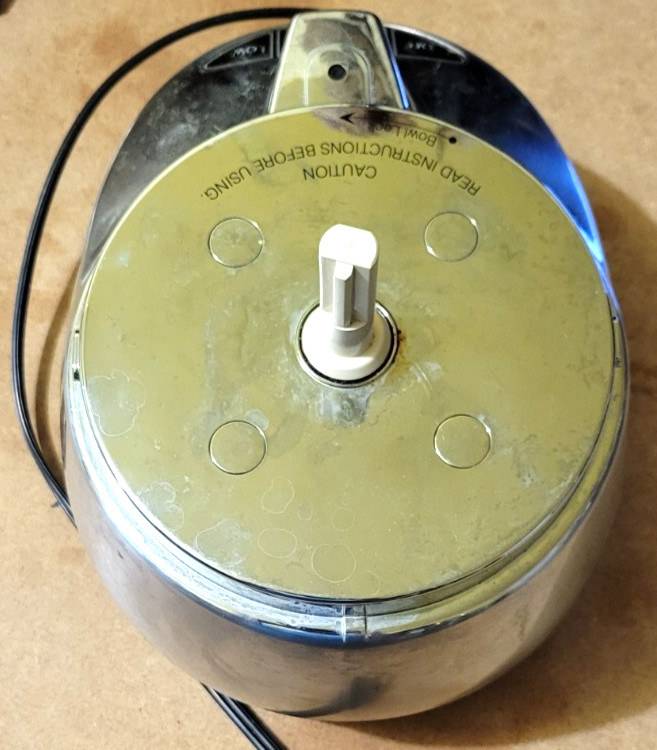 Cuisinart Custom Prep 11 Food Processor Motor Base Only DLC-2011BCN Silver