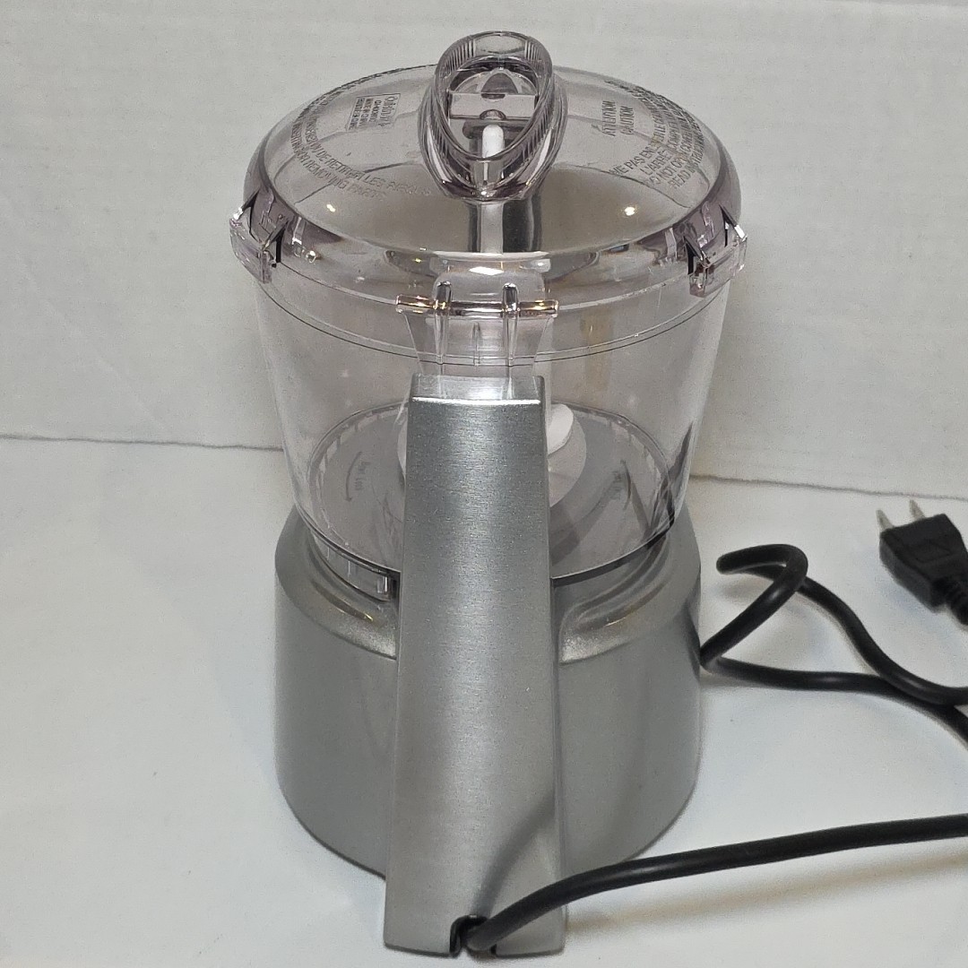 Cuisinart Elite Collection 4-Cup Chopper Grinder Brushed Chrome CH-4DC Silver